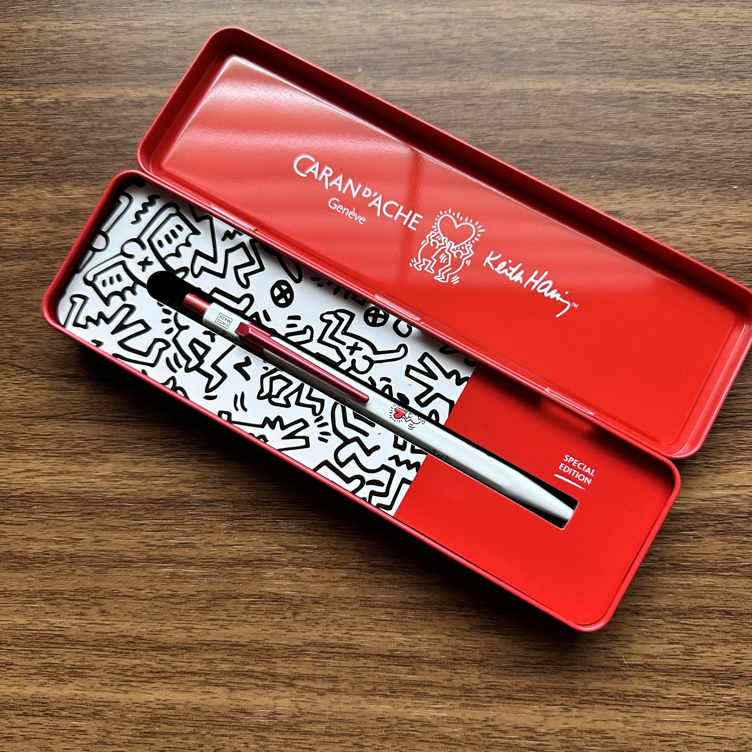 Caran d'Ache 849 Keith Haring White Box