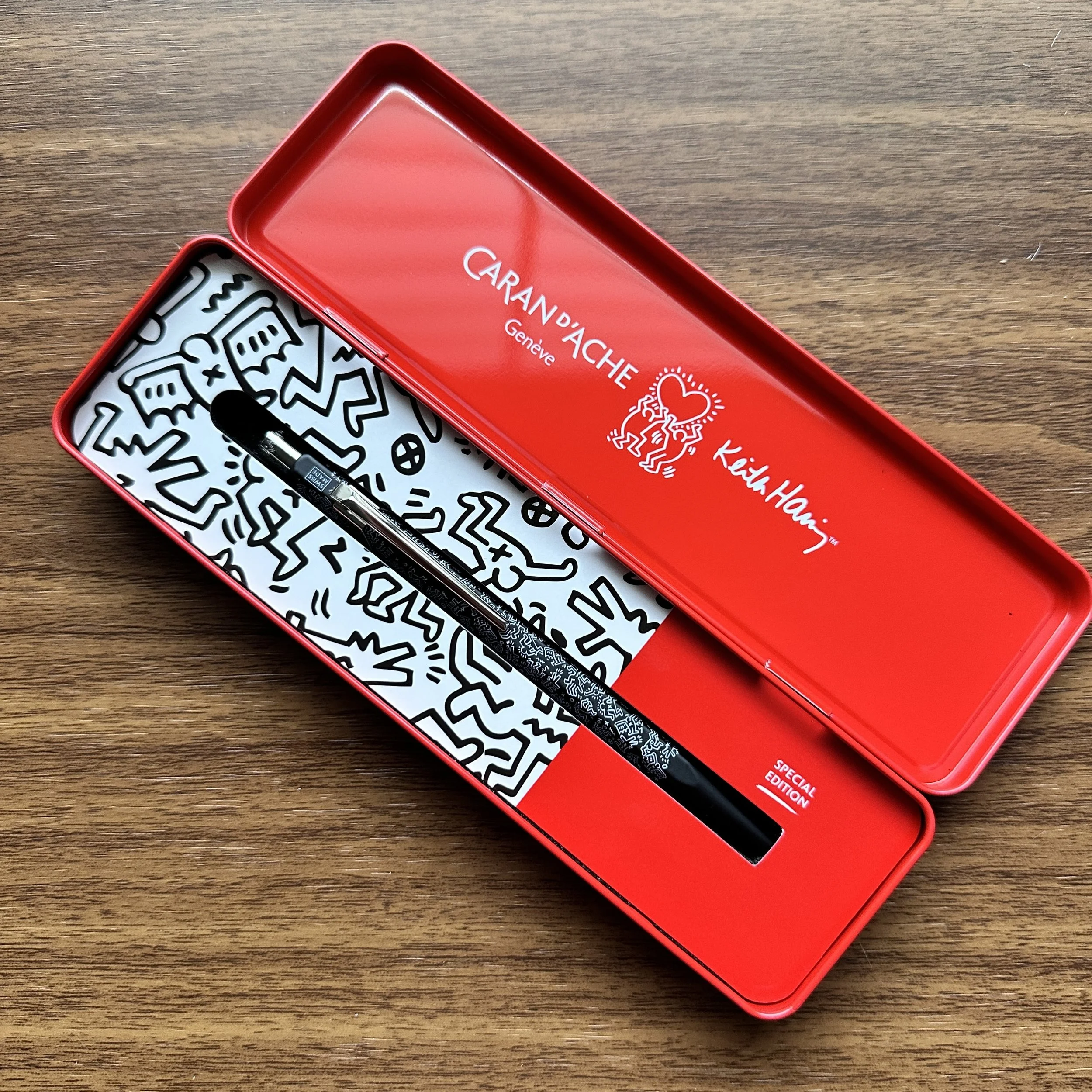 Caran d'Ache Keith Haring 849 Black Box