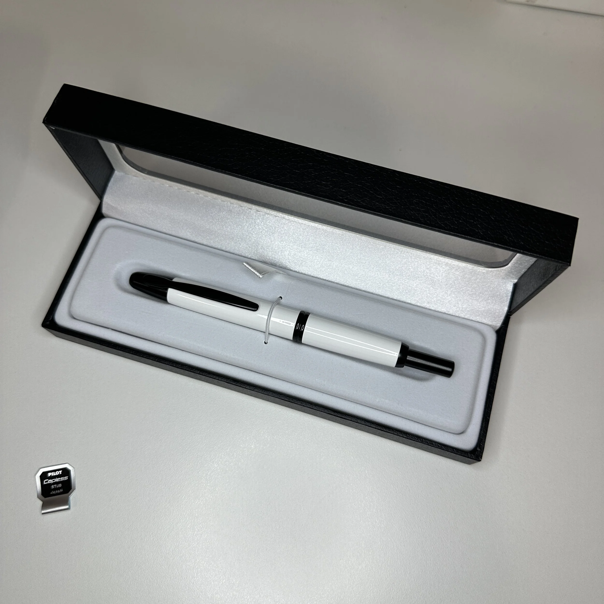 Pilot Vanishing Point White