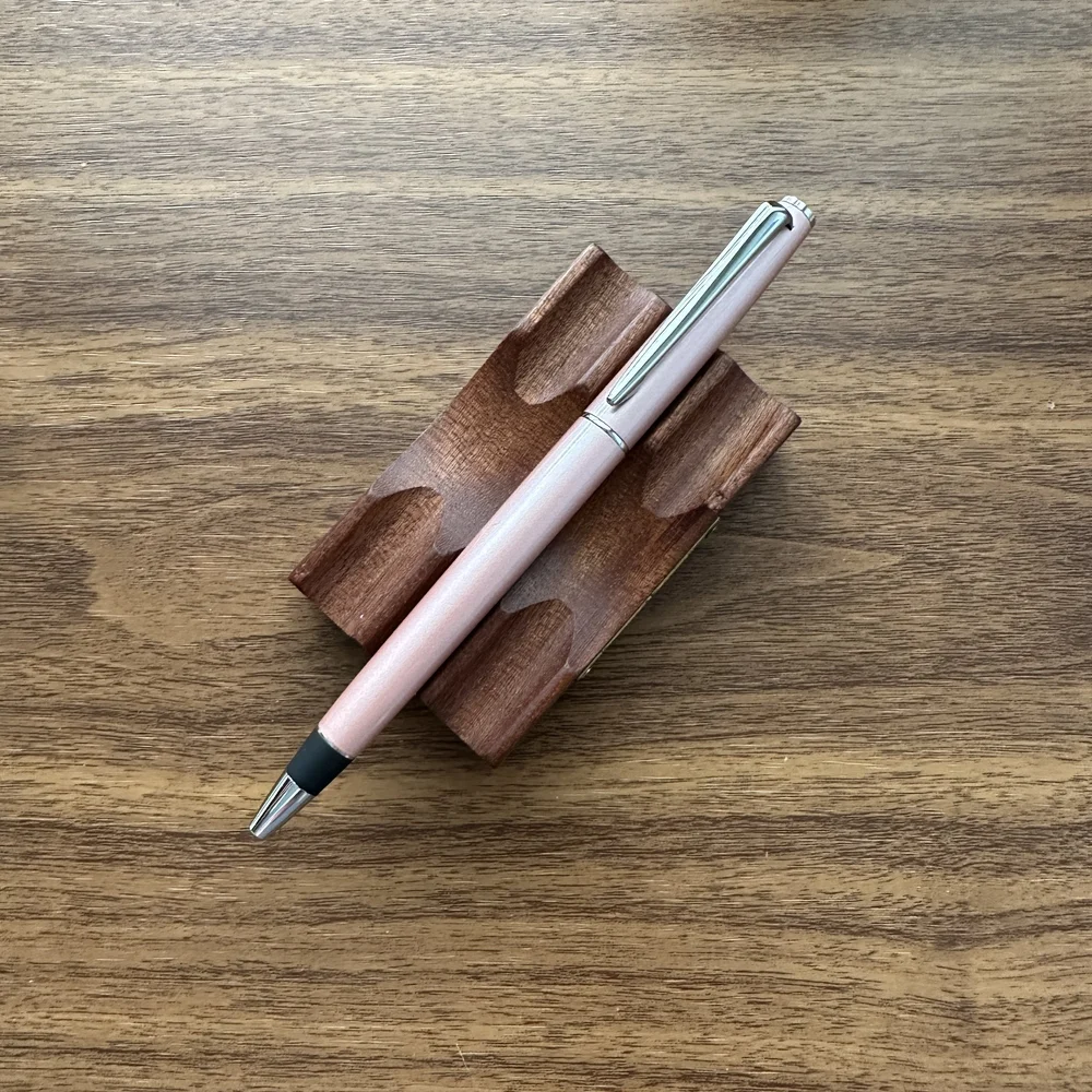 Uni Mitsubishi Jetstream Prime Ballpoint Pen — The Gentleman Stationer