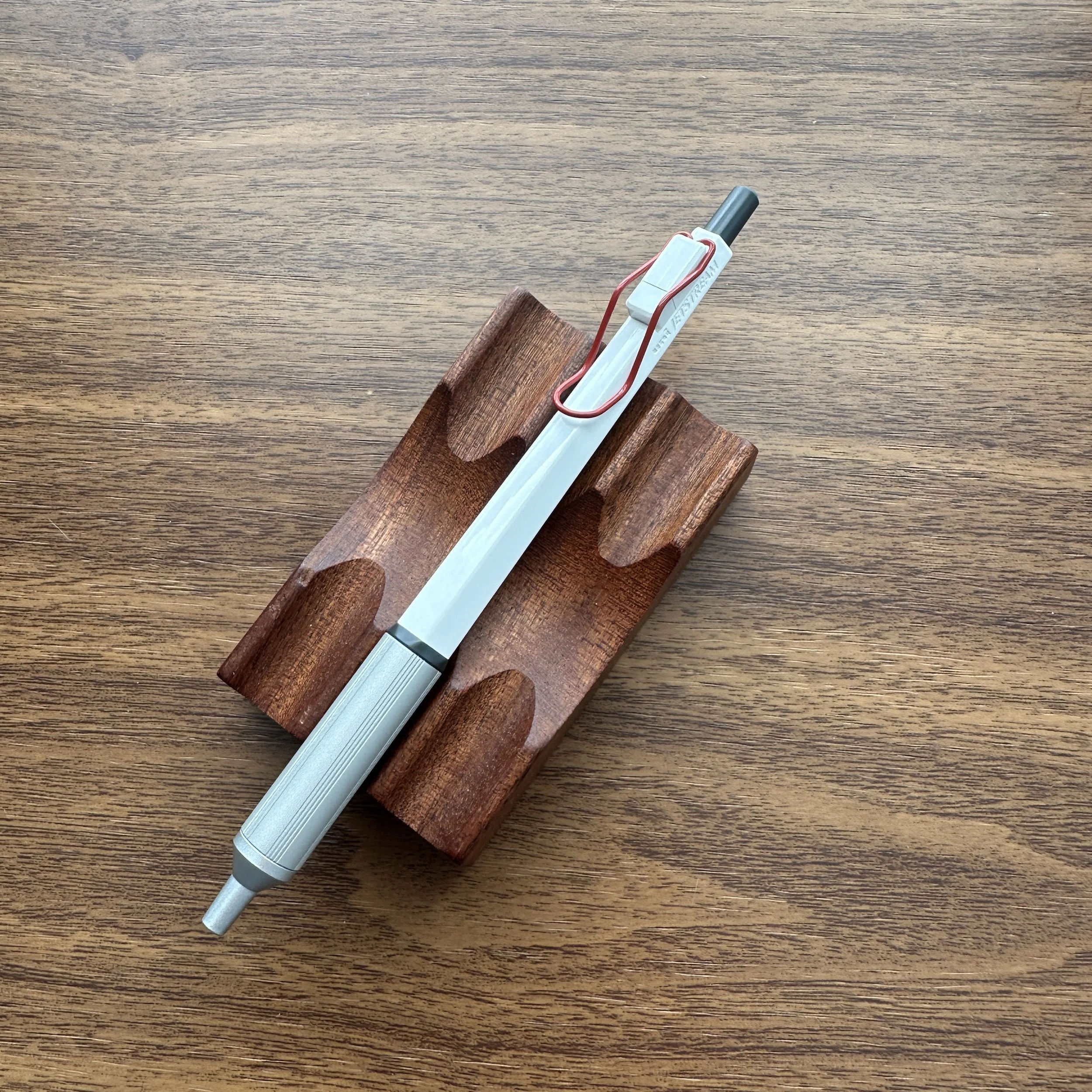 Uni Jetstream Edge .28mm (White)