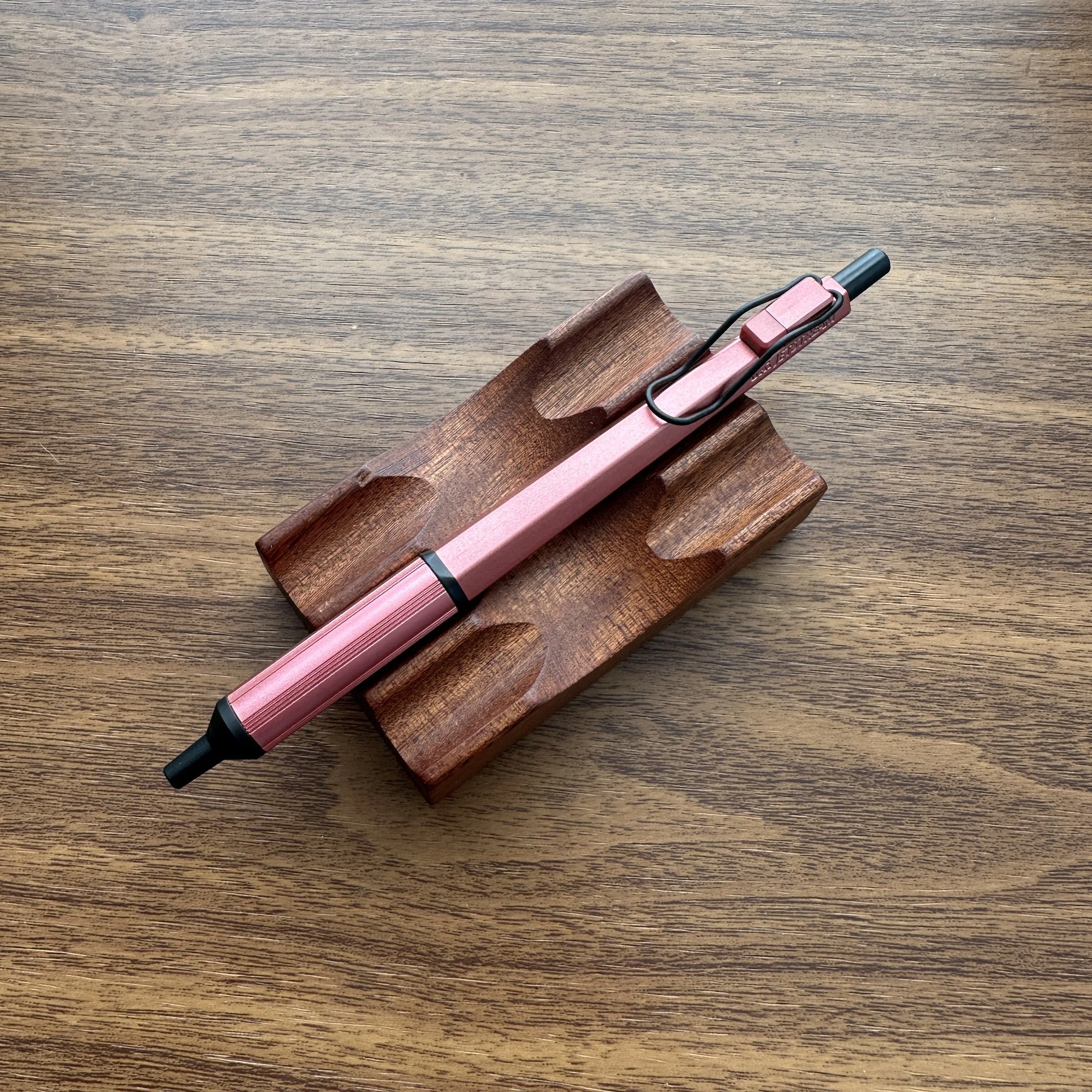 Uni Jetstream Edge .38mm (Red)