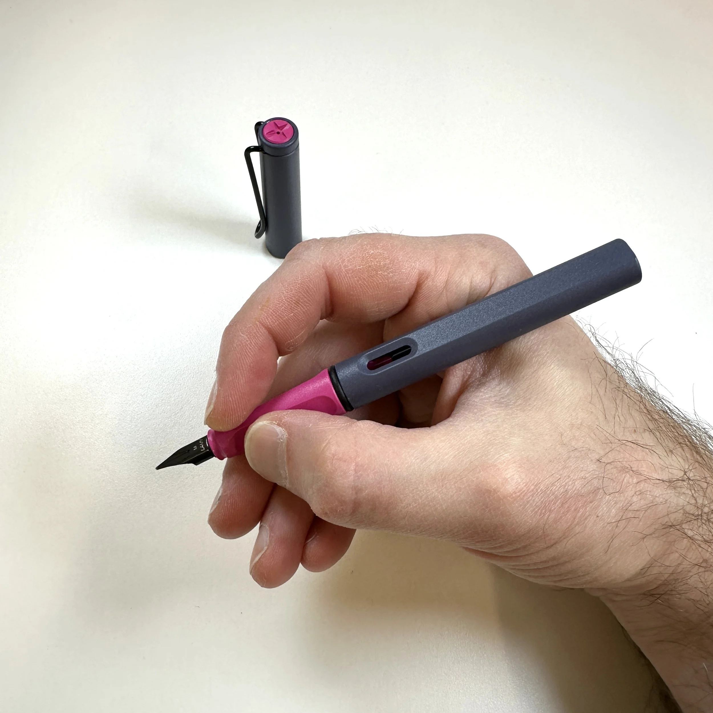 Lamy Safari Cliff Pink In-Hand