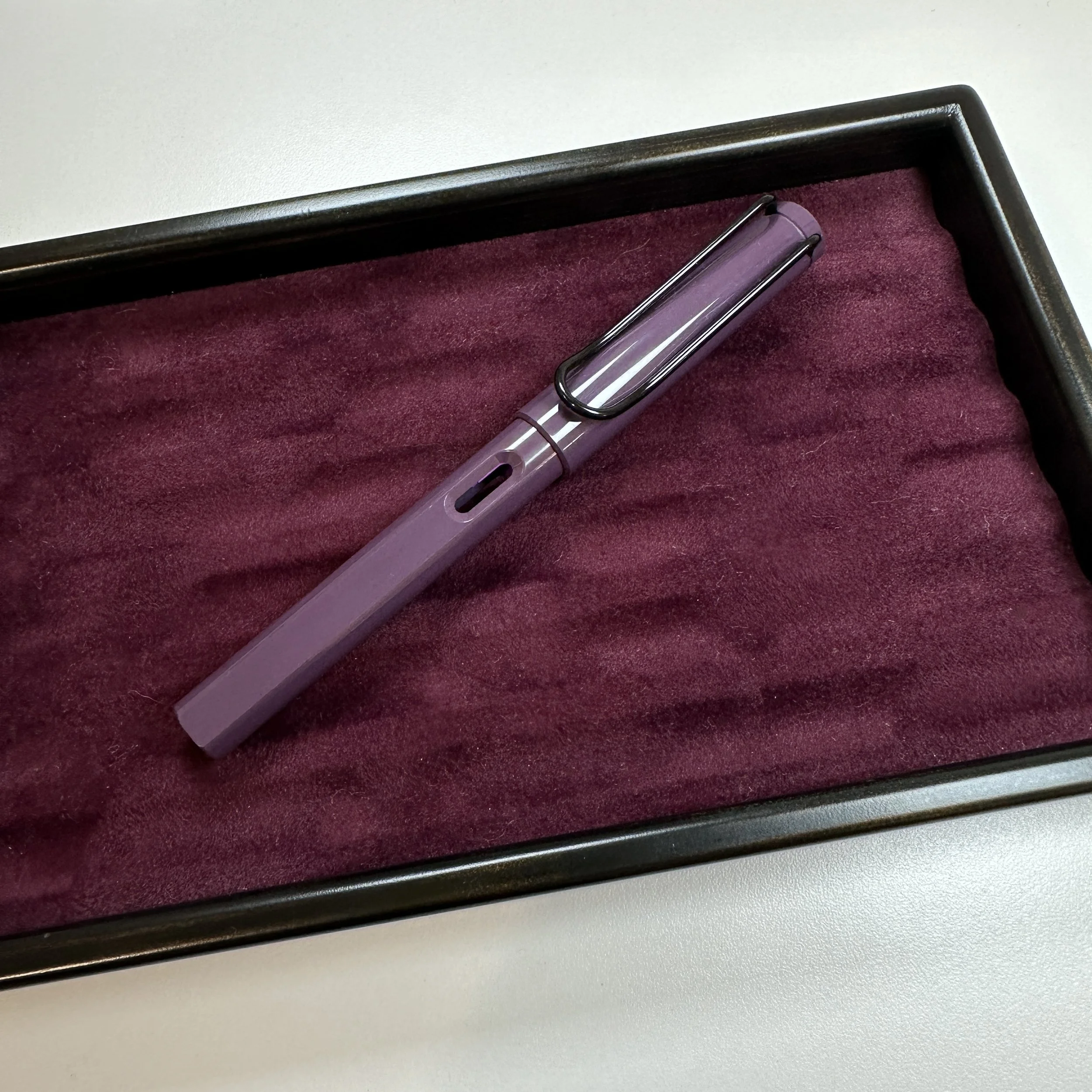 Lamy Safari Violet Blackberry