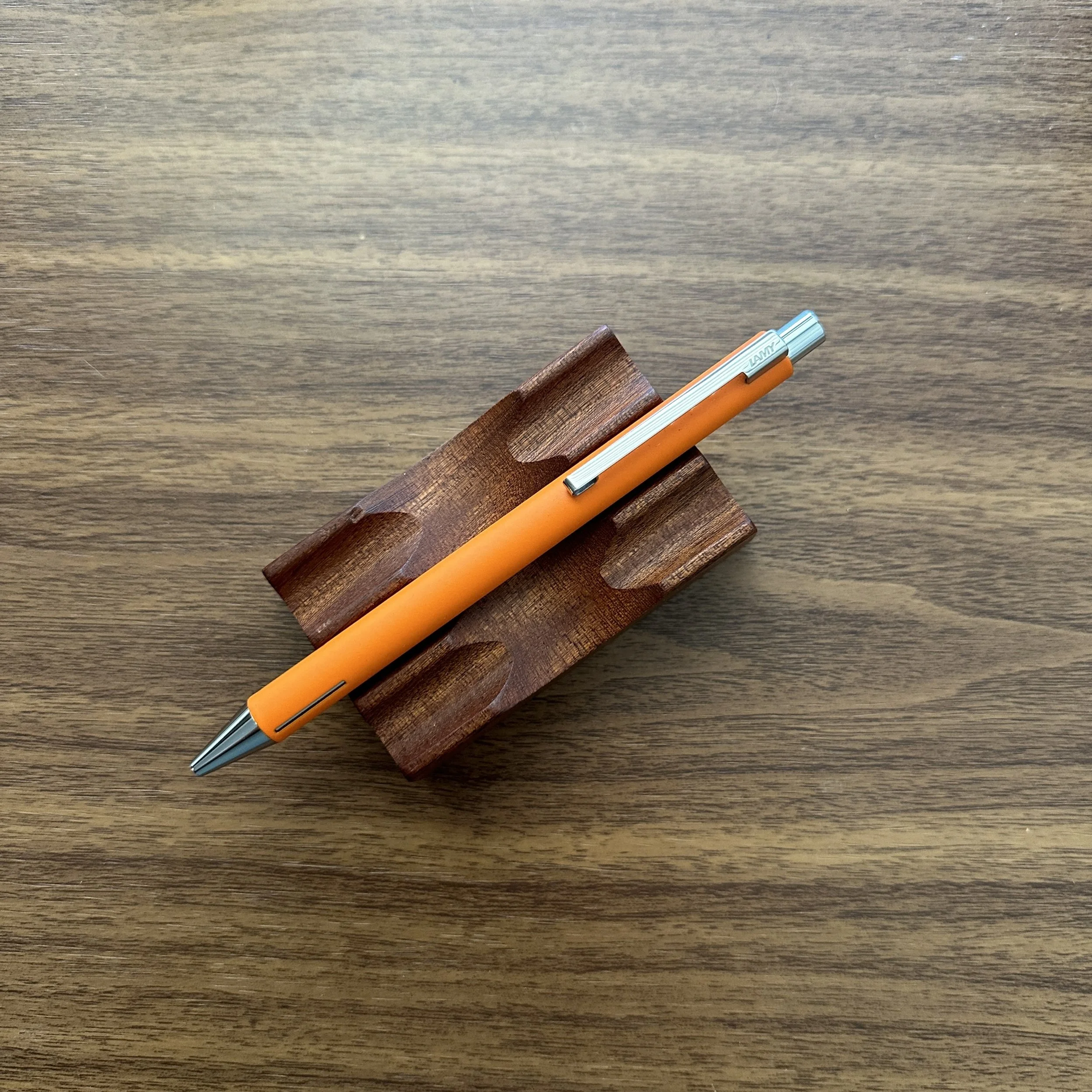 Lamy econ Ballpoint Pen — The Gentleman Stationer