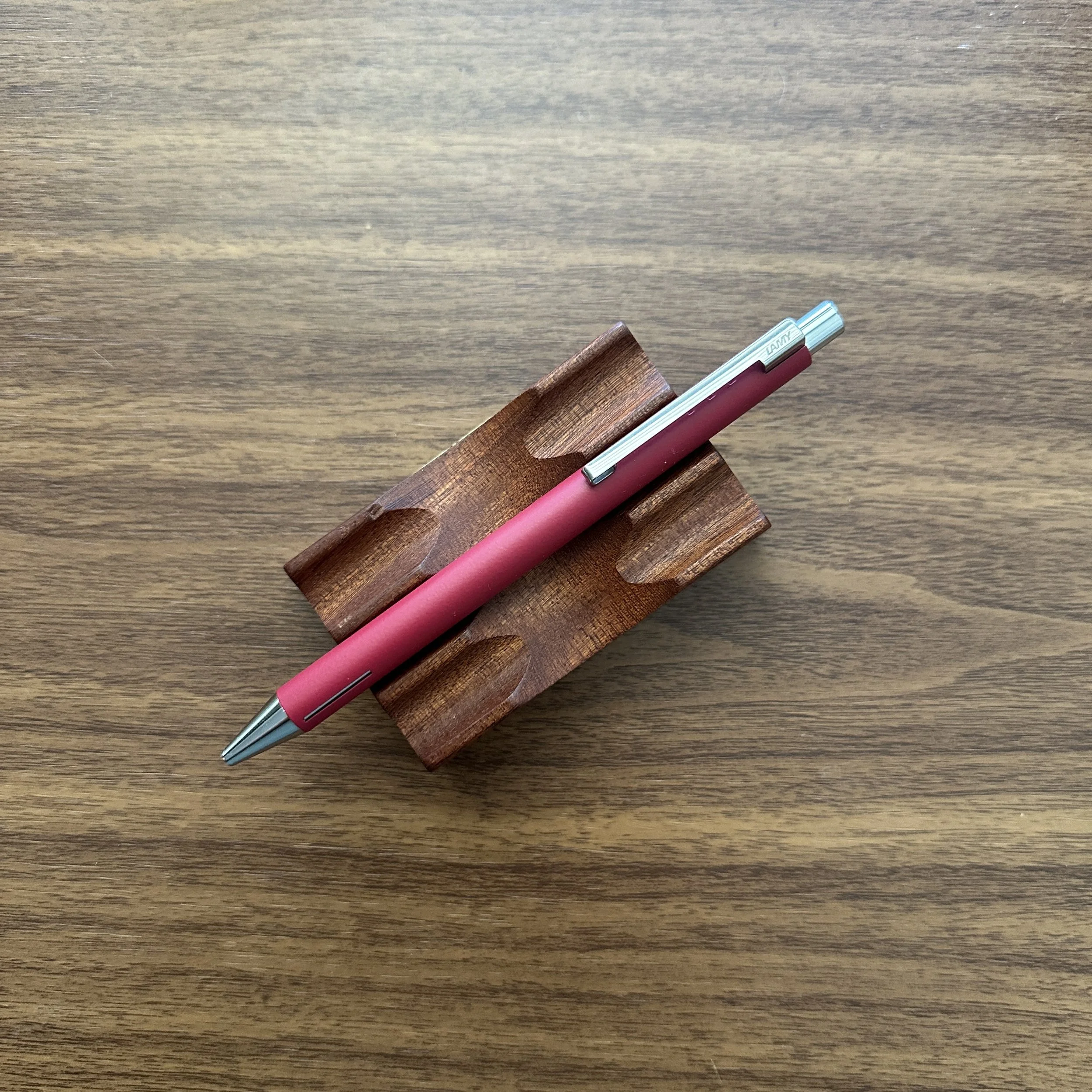 Lamy econ Ballpoint Raspberry