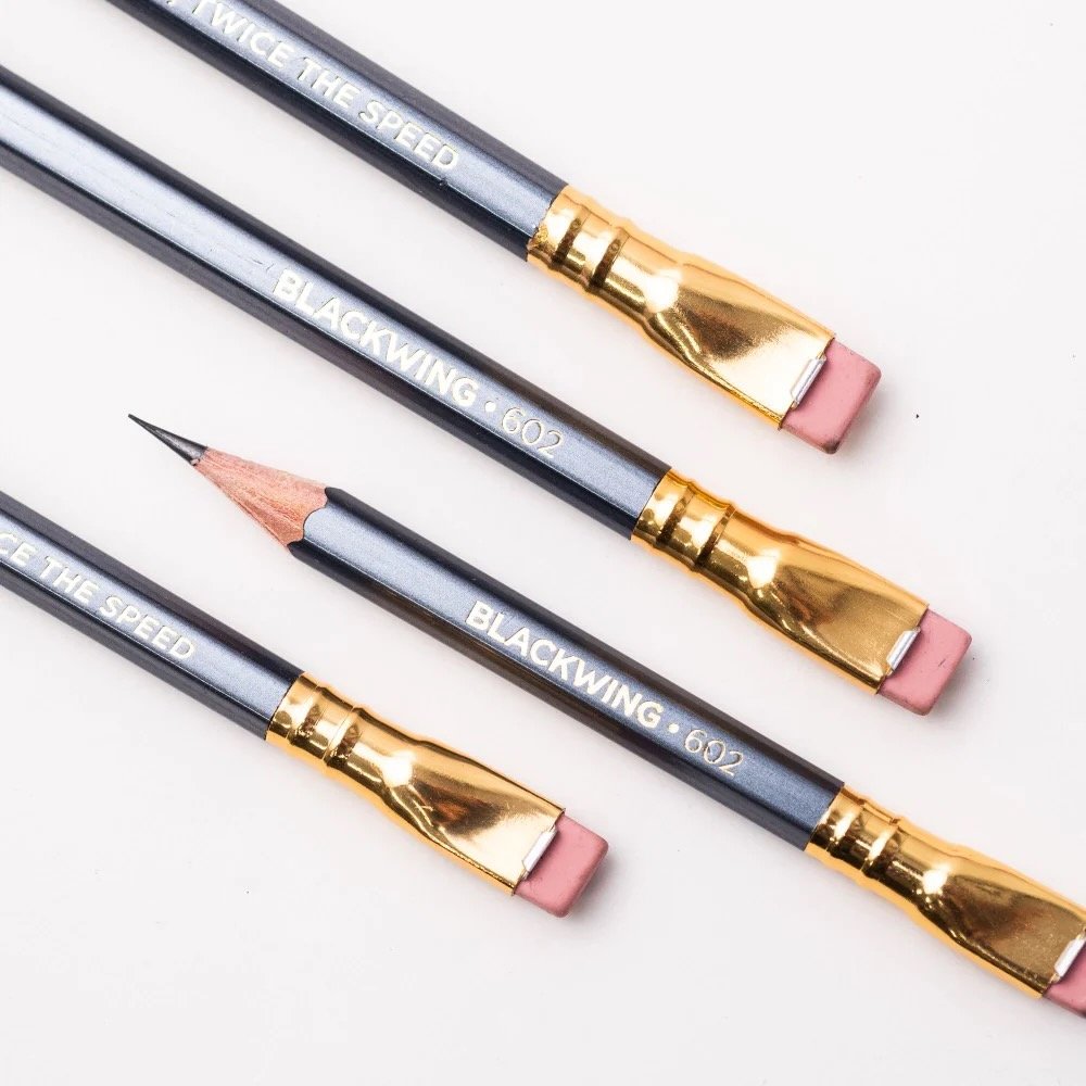 Blackwing 602 Short Pencil (2nd Shot)