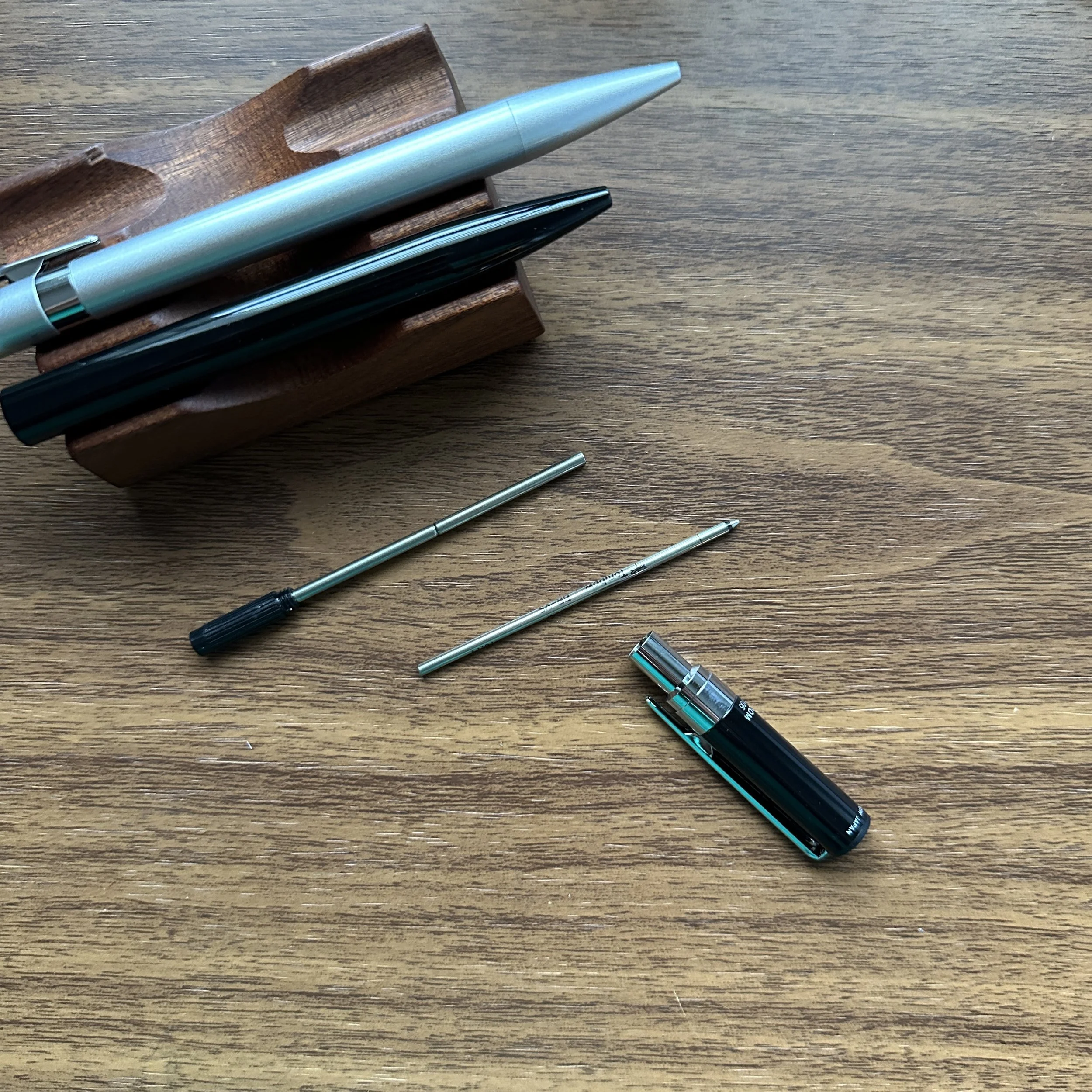 Tombow D1 Refill in Adapter