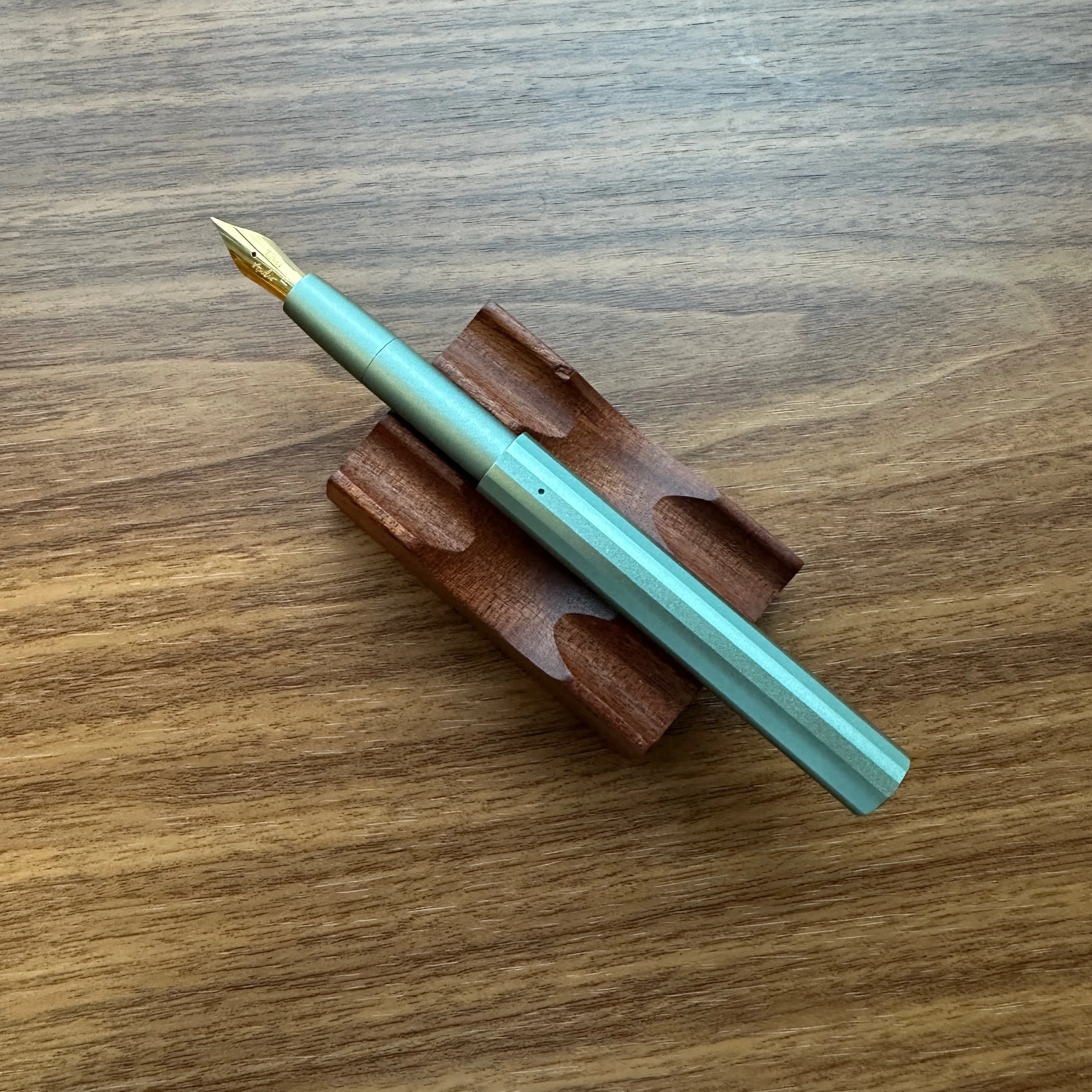 Tom's Studio Pocket Fountain Pen (Sage Open)