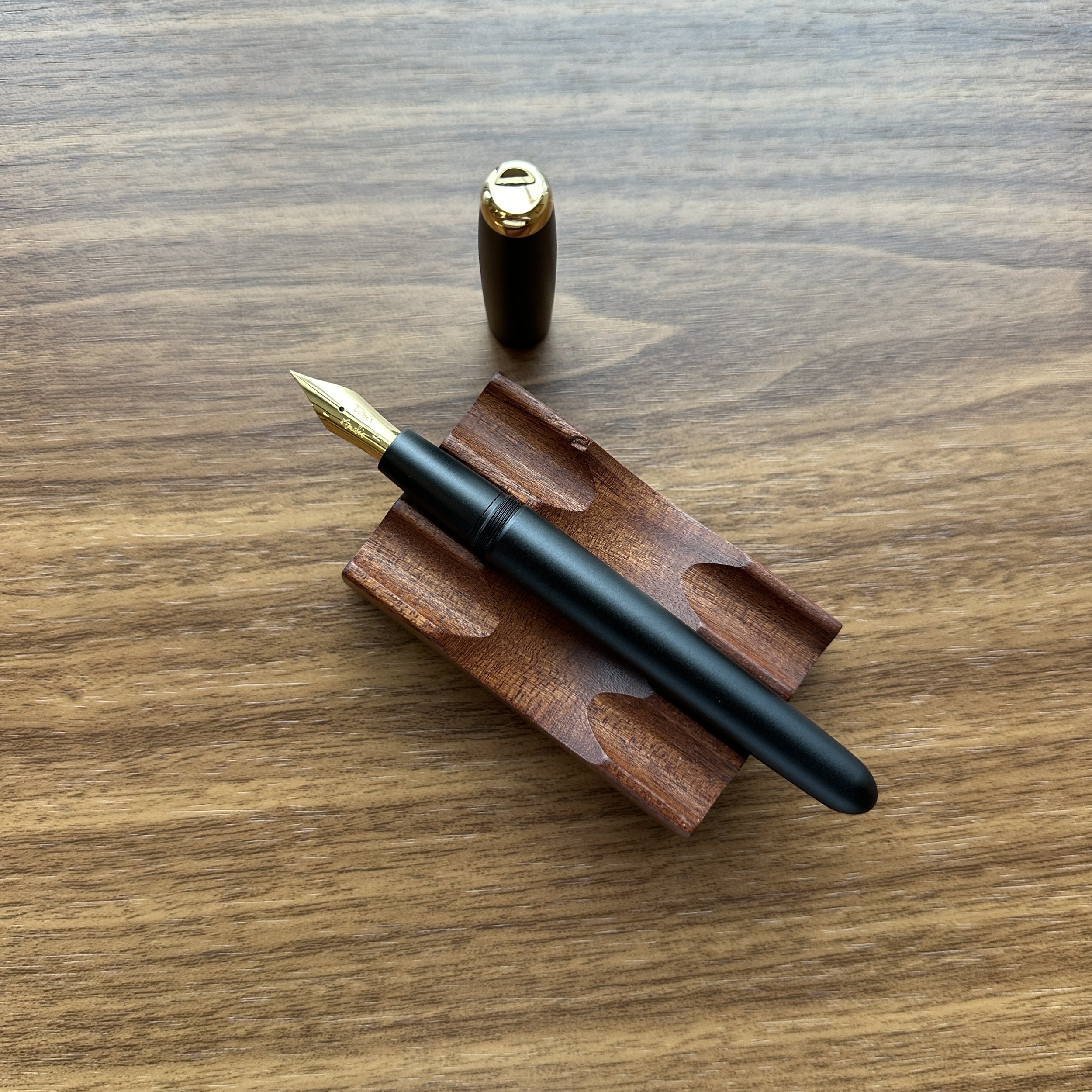 Tom's Studio Fountain Pen Black (Unposted)