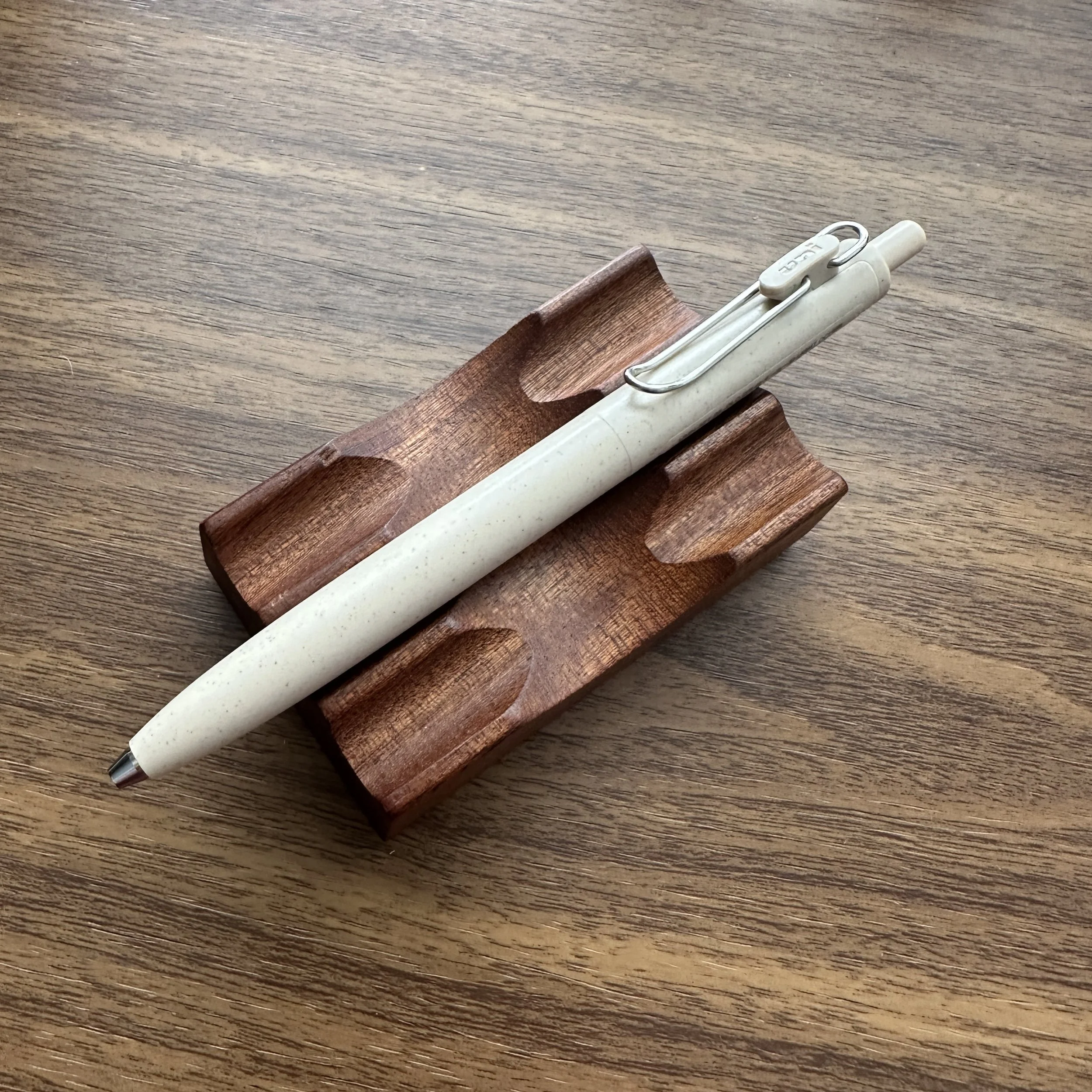 Uni-ball Jetstream F Series Earth Texture (Ochre)