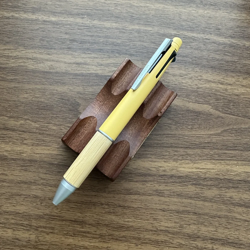 Uni Jetstream 4&1 Multi Pen Bamboo Edition — The Gentleman Stationer
