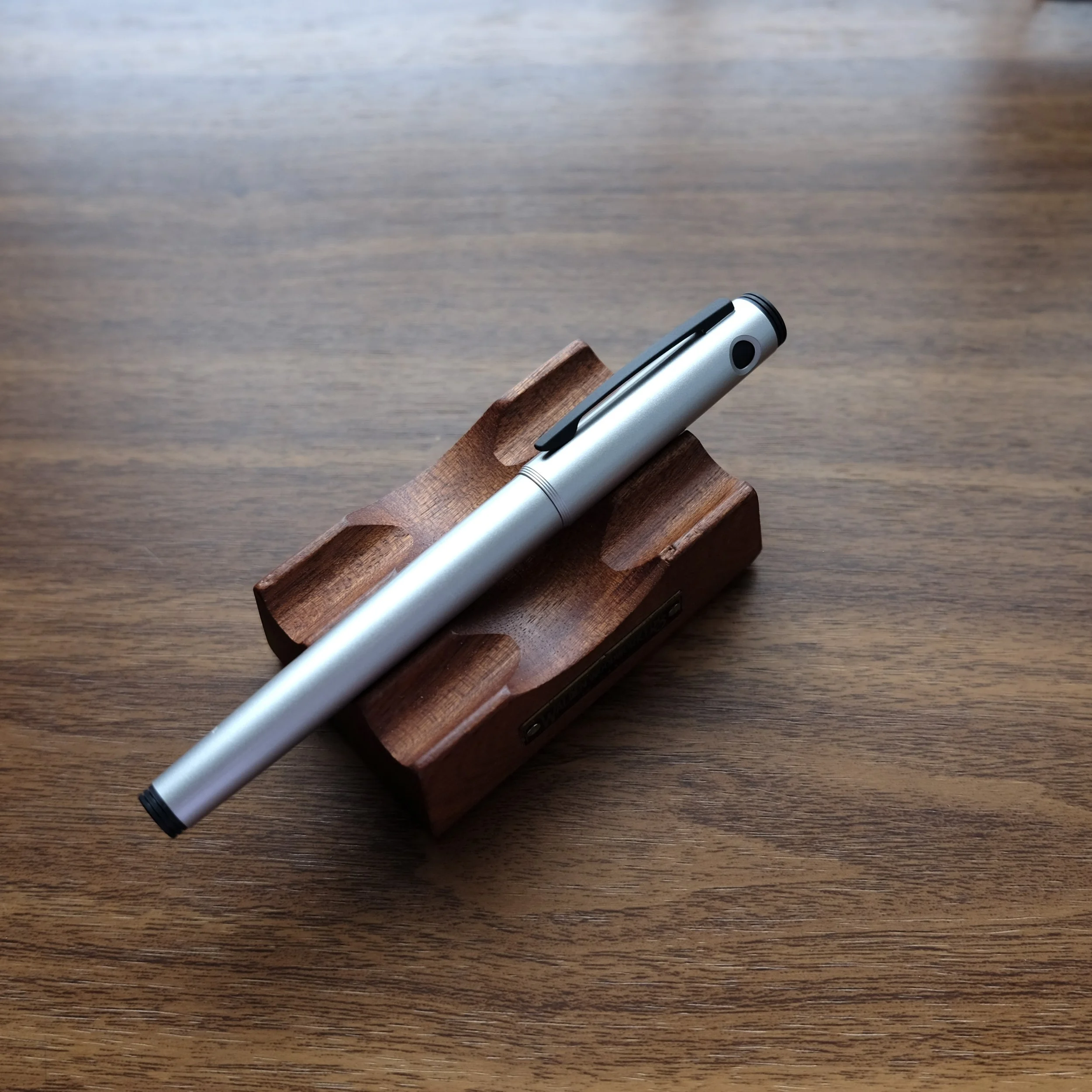 Pilot Explorer Fountain Pen Silver