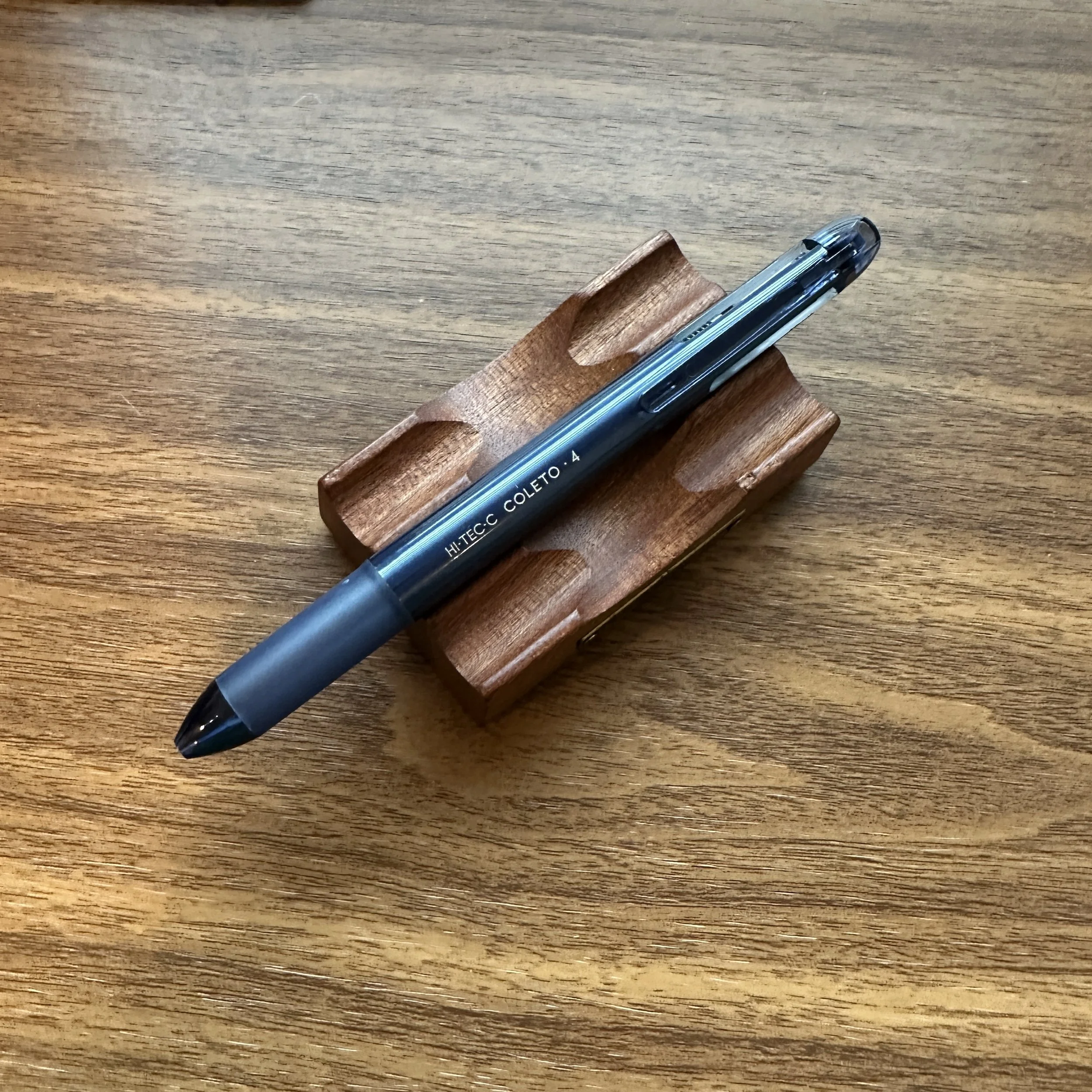 Pilot Hi-Tec-C Coleto Standard 4 Navy