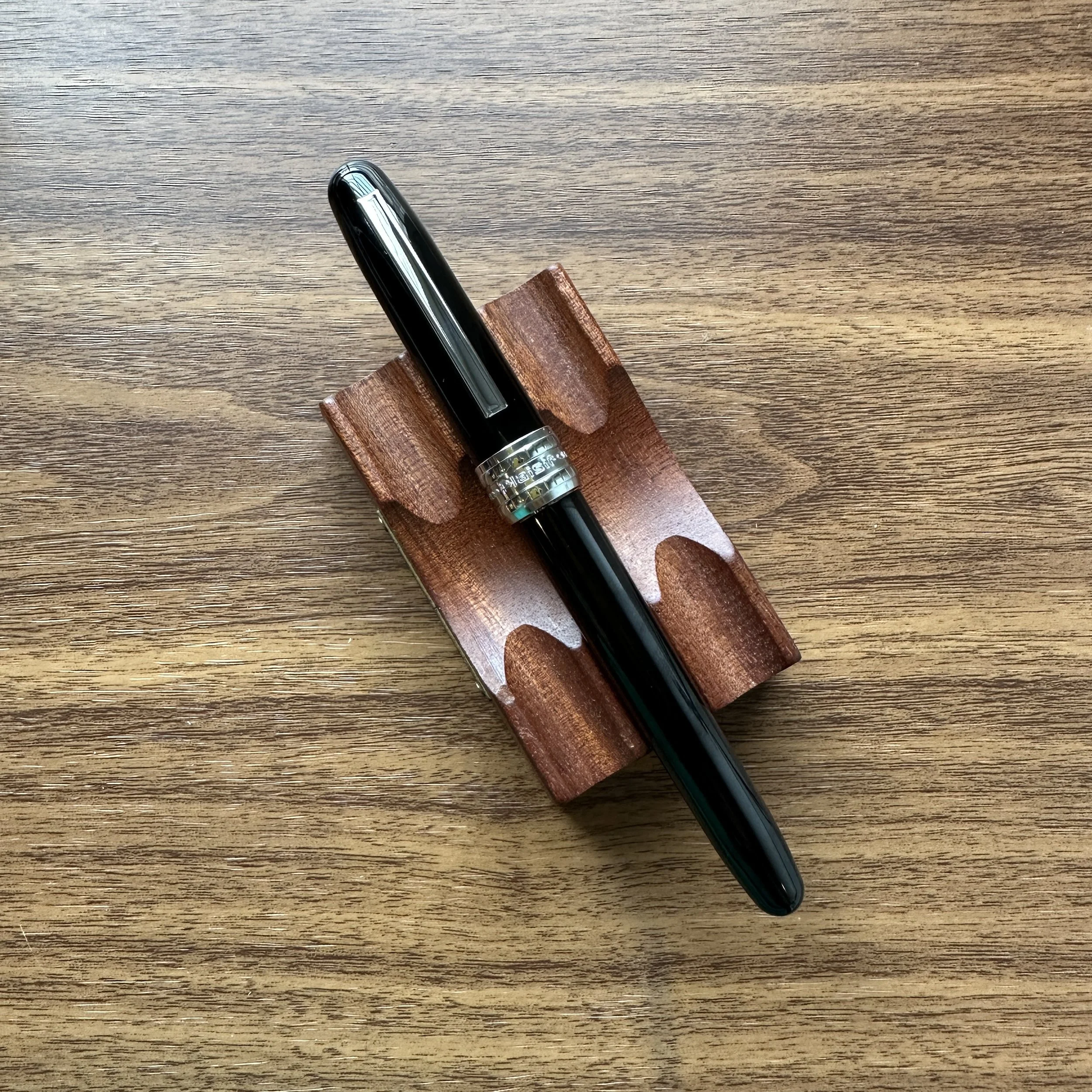 Platinum Plaisir Black