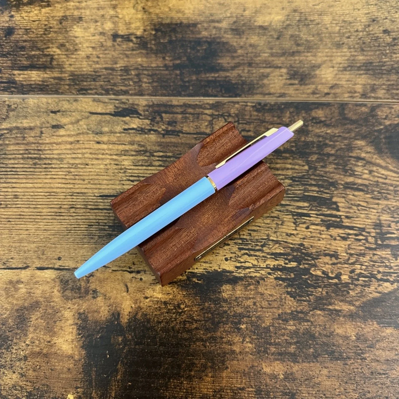 Anterique Bicolor Ballpoints (Aqua Blue/Lavender)