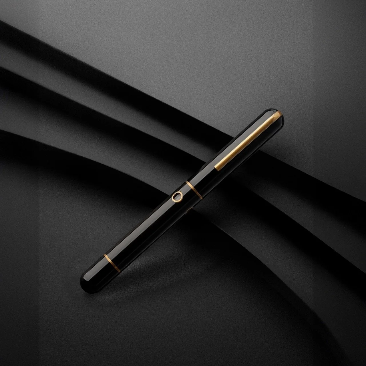 Nahvalur Nautilus Ebonite Fountain Pen Bronze Capped