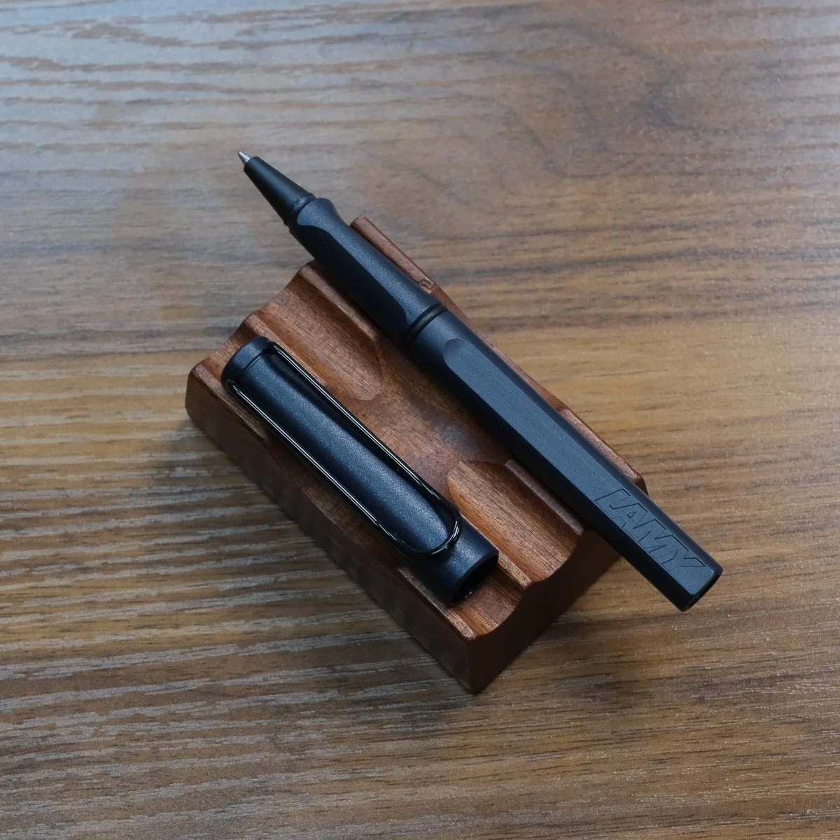 Lamy Safari Rollerball New Steel Black Uncapped
