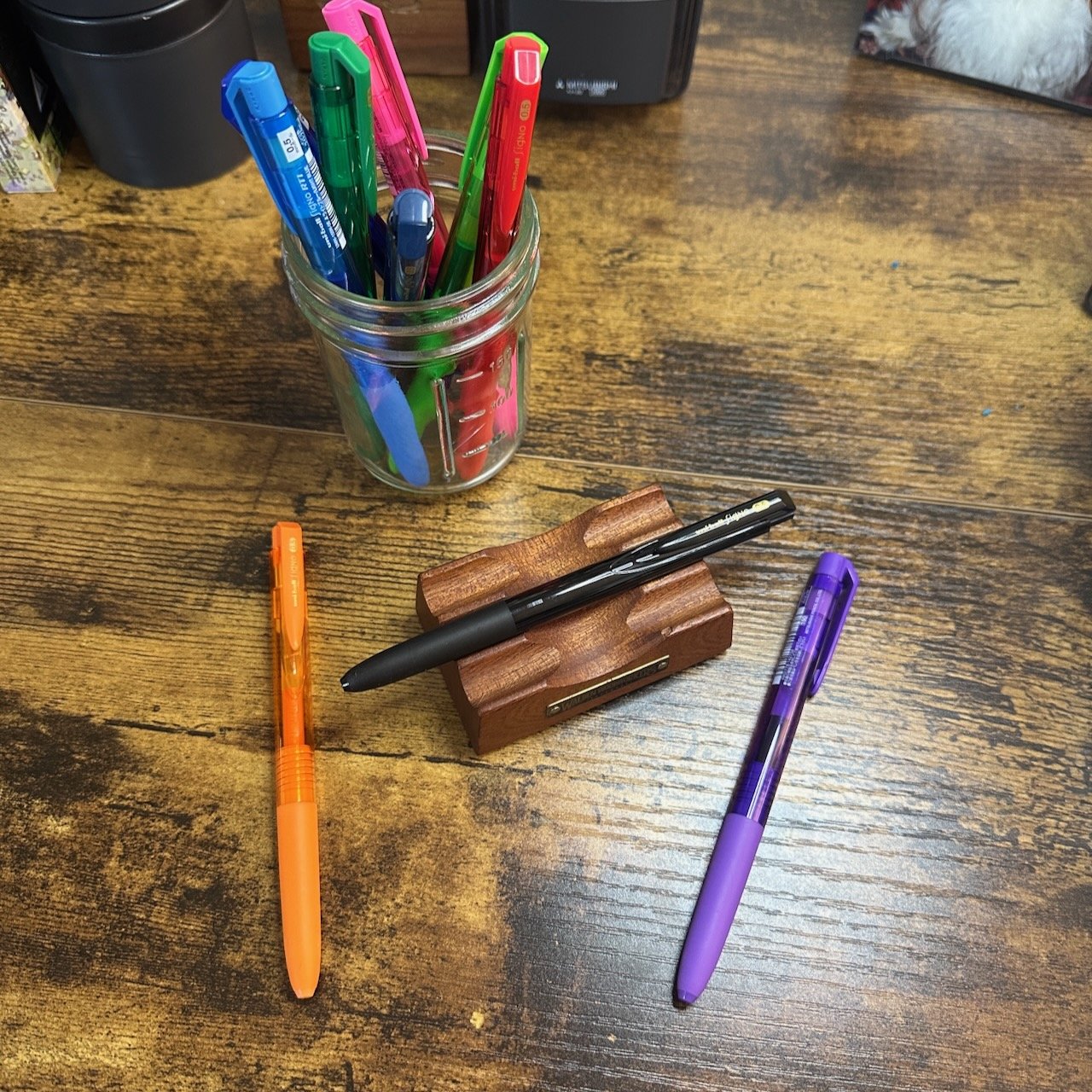 Uni Signo RT1 Gel Pens