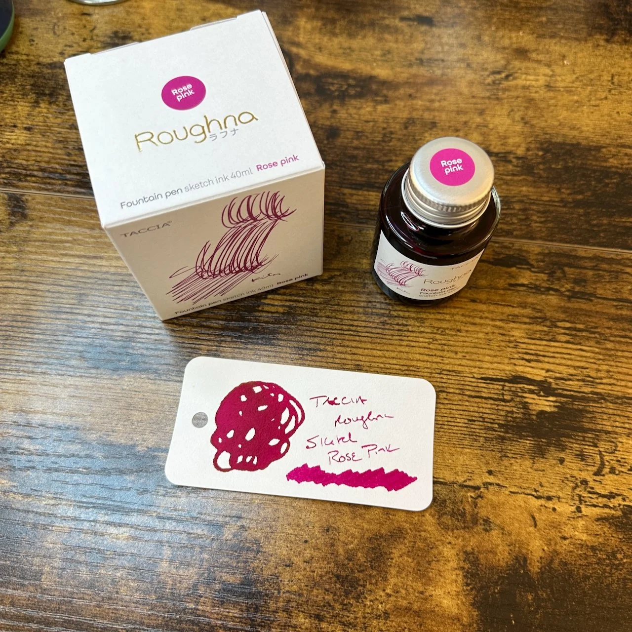 Taccia Roughna Sketch Rose Pink