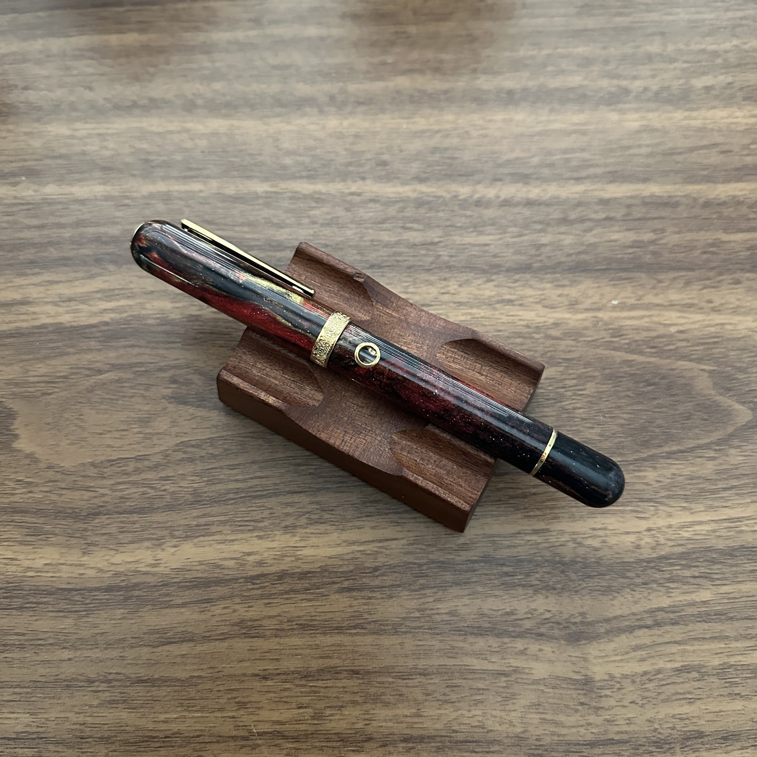 Traveling with Fountain Pens: Do You Need a Traveling Inkwell? — The  Gentleman Stationer
