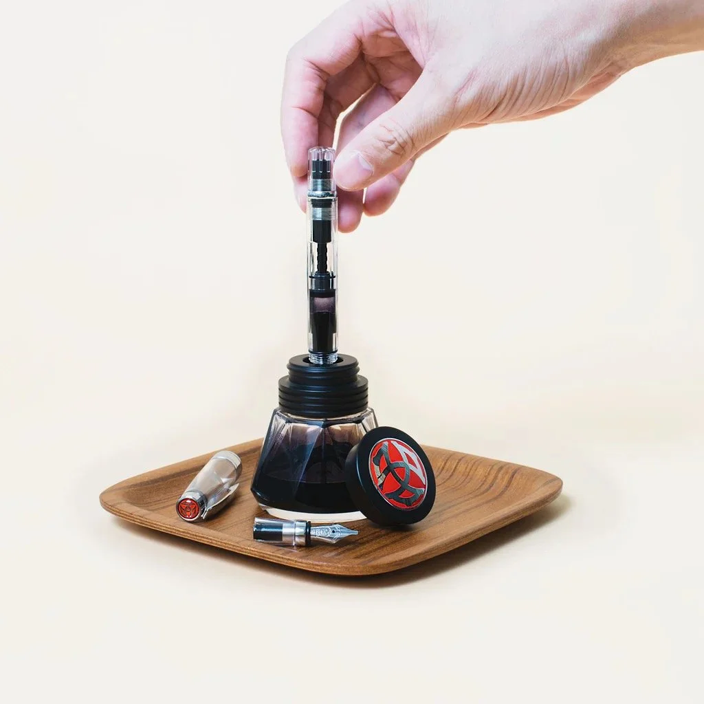 TWSBI Diamond 50ml Ink Bottle Filling Demonstration (1)