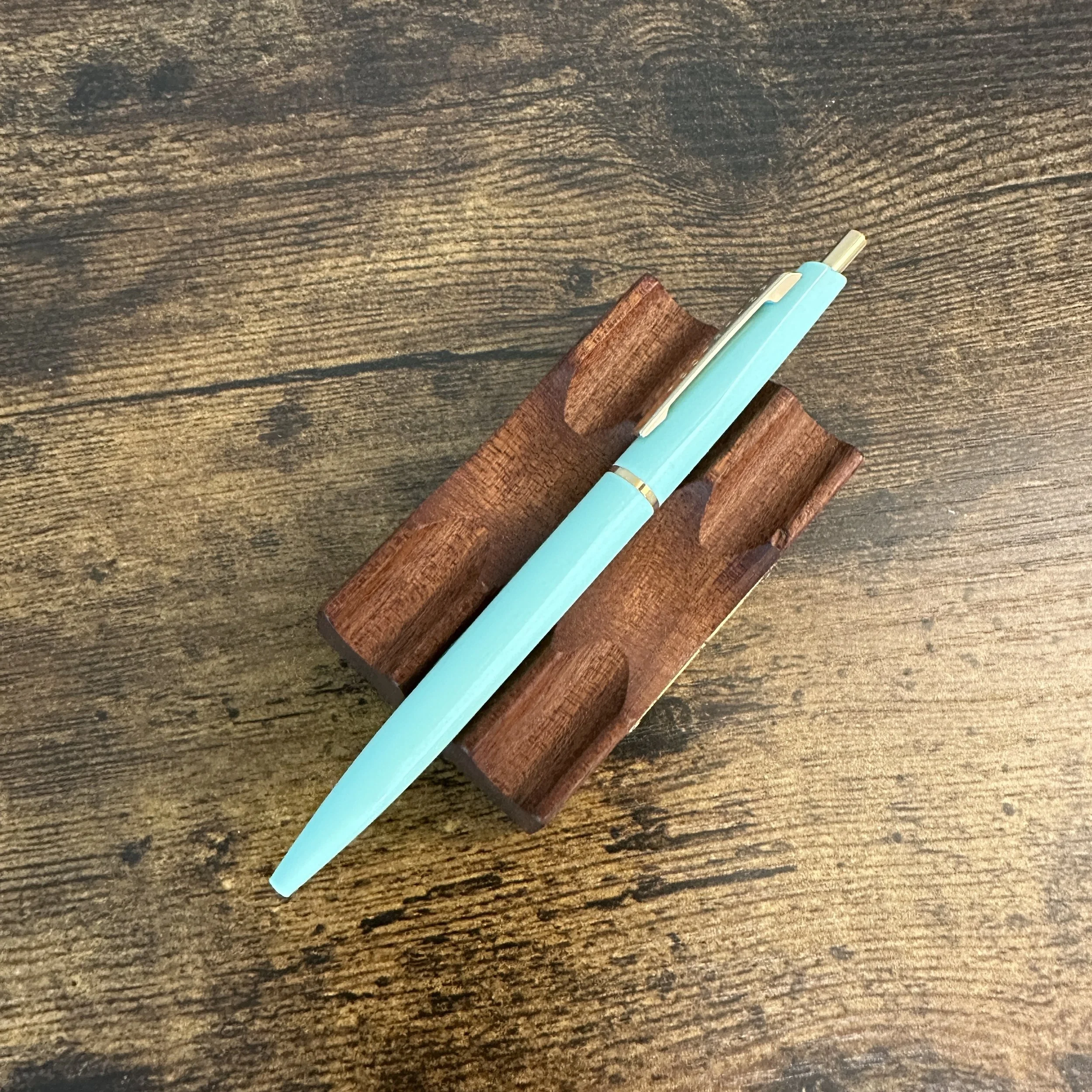 Anterique Ballpoint Ice Green