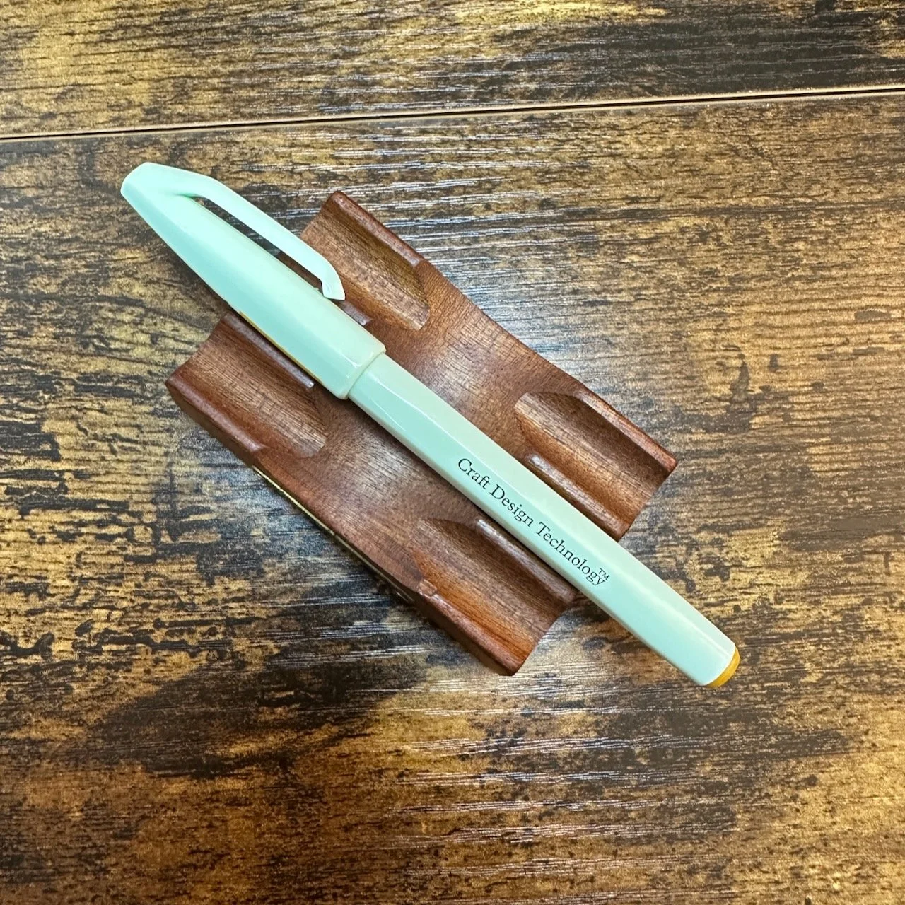 Craft Design Technology Pentel Sign Pen Yellow Ochre