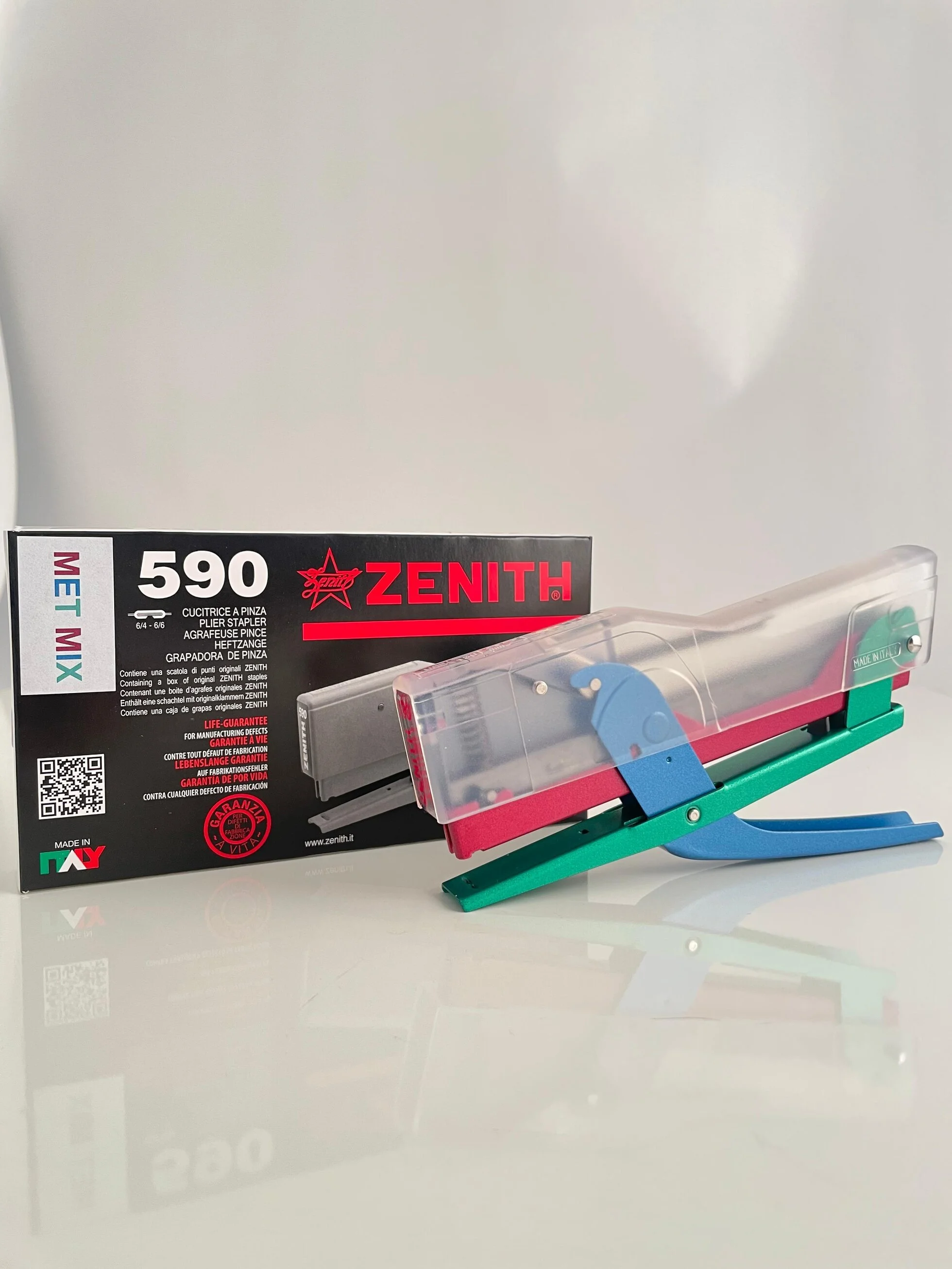 Zenith 590 Met-Mix Plier-Style Stapler Packaging