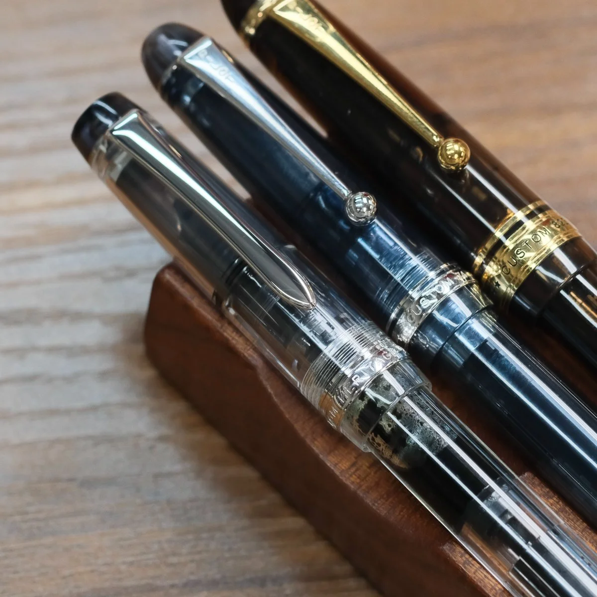 Pilot Custom Heritage 92 Sword Clip Comparison