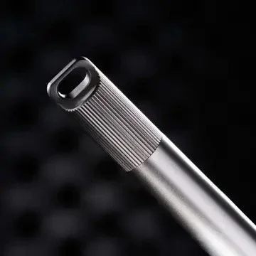 Tom's Studio Lumos Mini with Loop Close-up