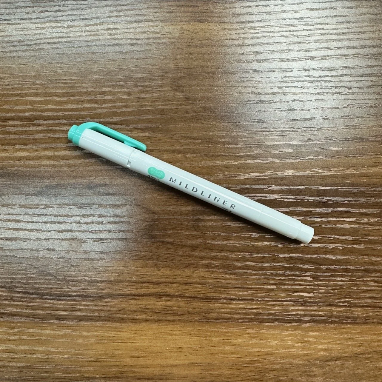 Zebra Mildliner Blue Green (MBG)