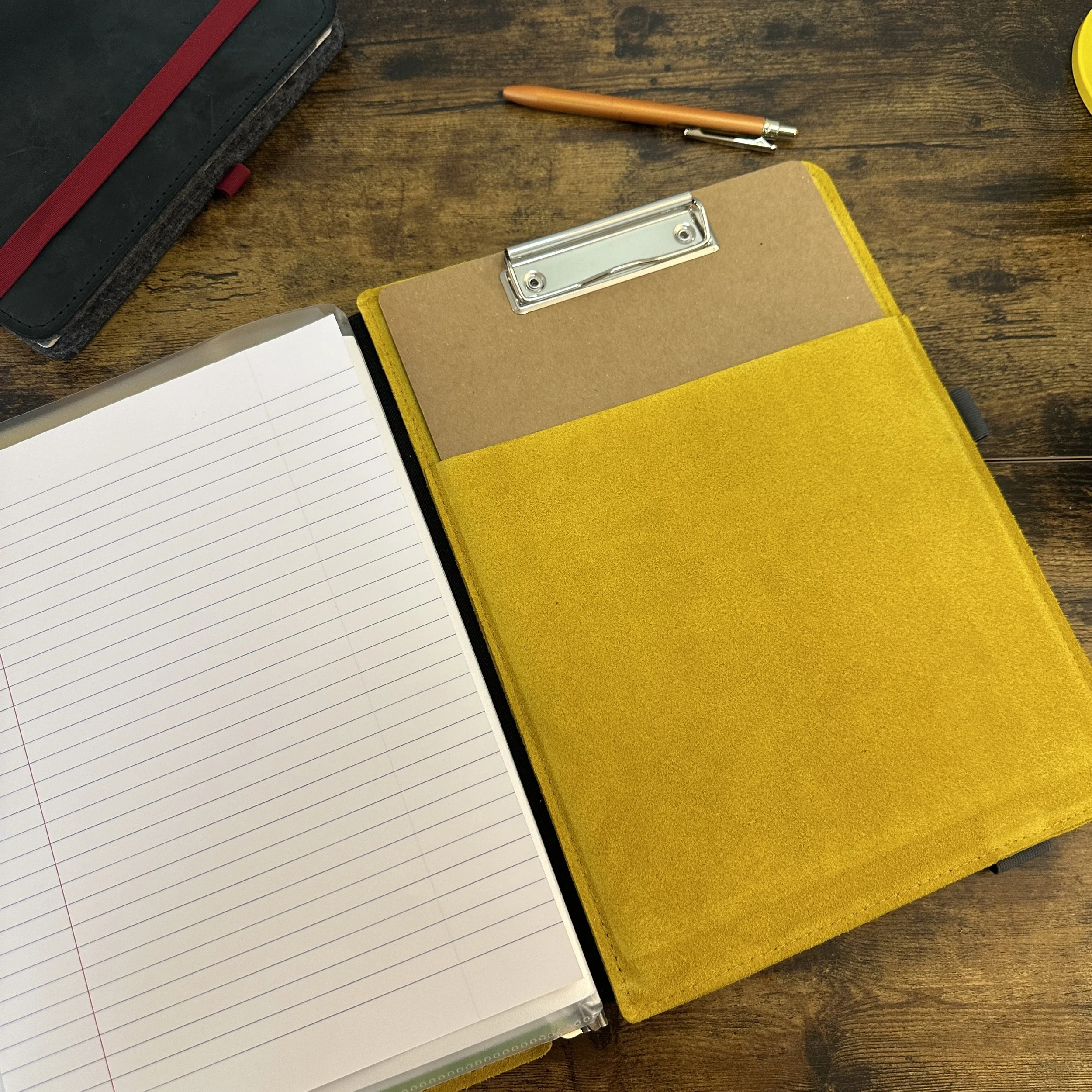 Roterfaden A4 Clipboard (in Taschenbegleiter)