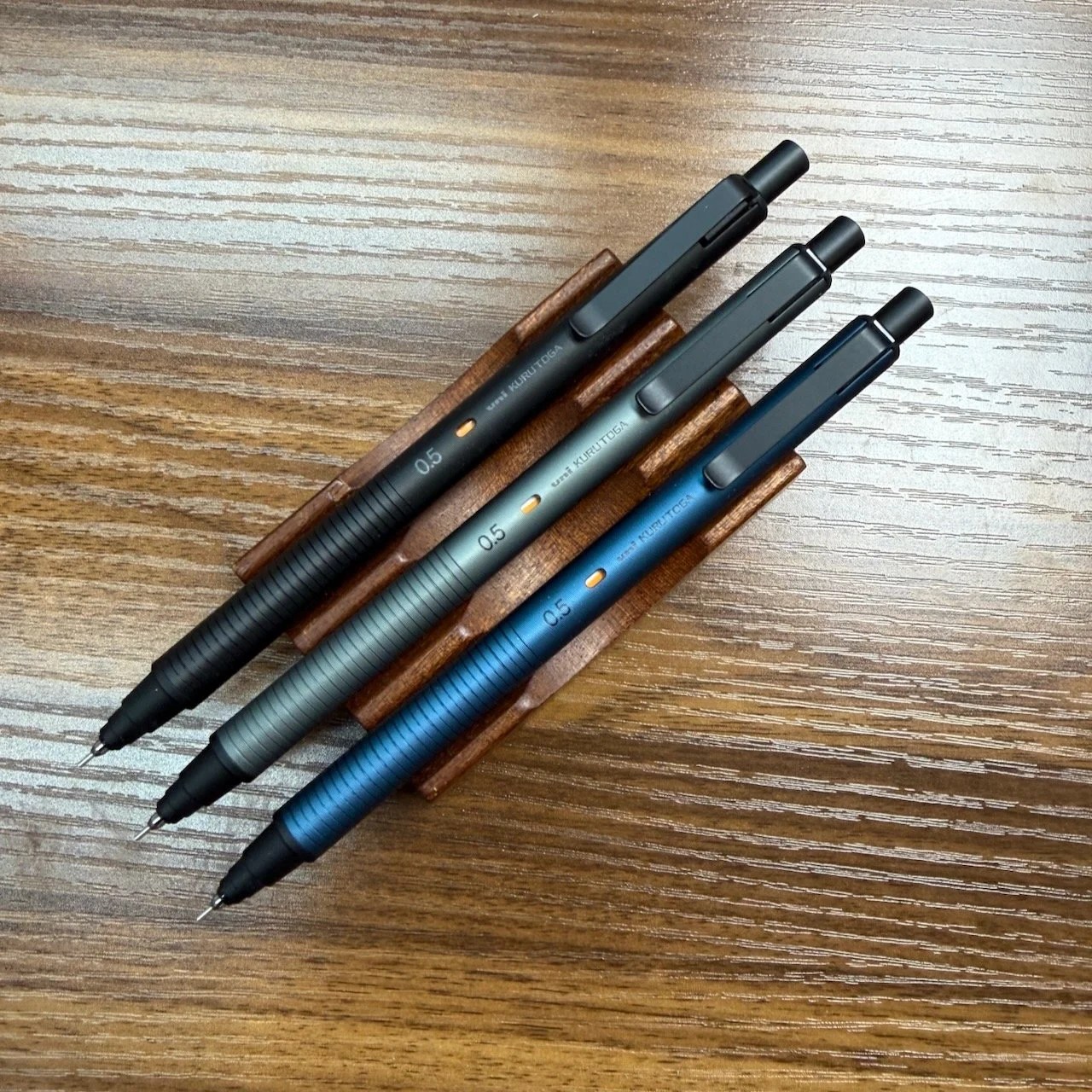 Kuru Toga Metal Mechanical Pencil