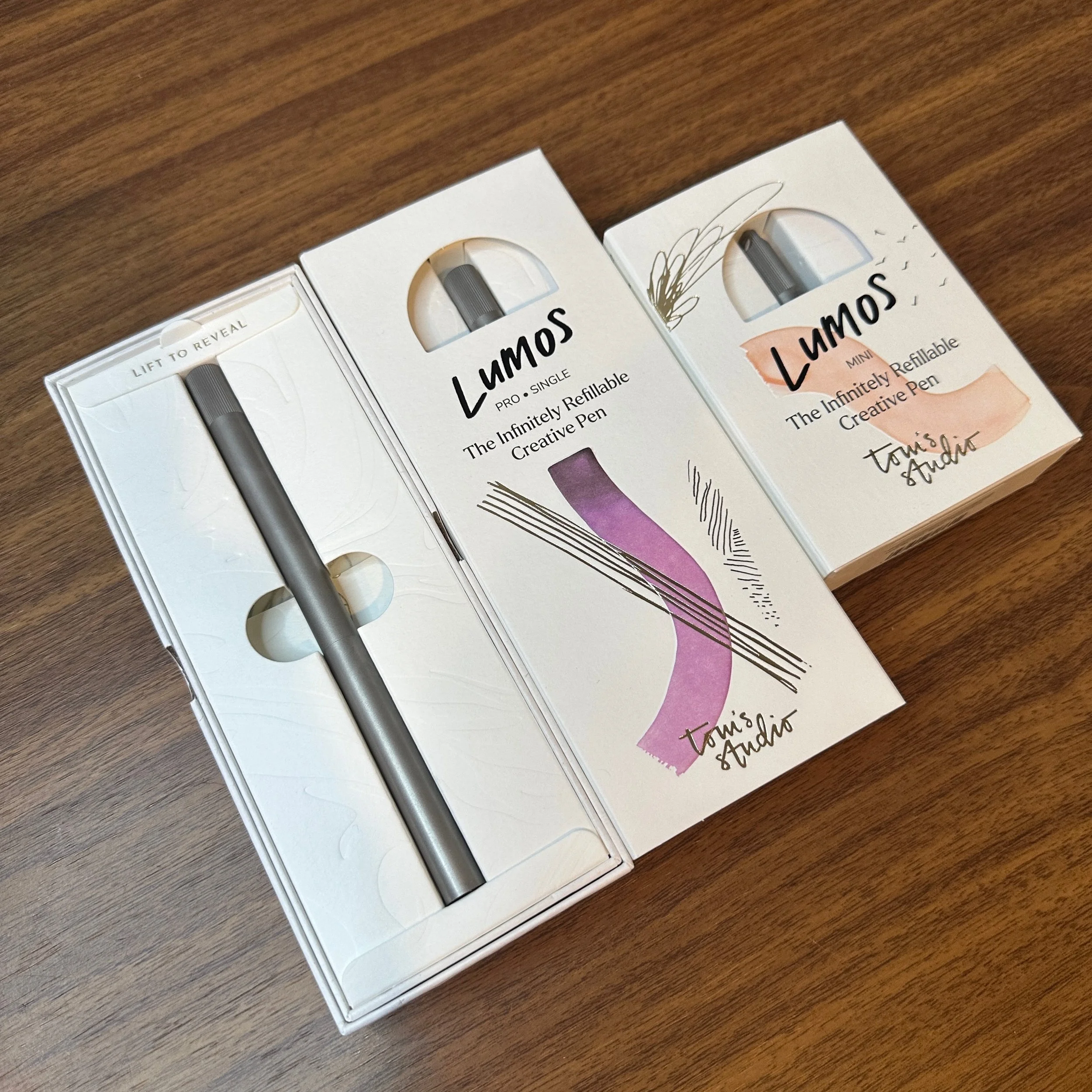 Tom's Studio Lumos Titanium In-Box