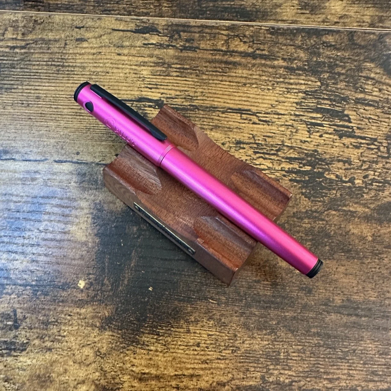 Pilot Explorer Fountain Pen Pink