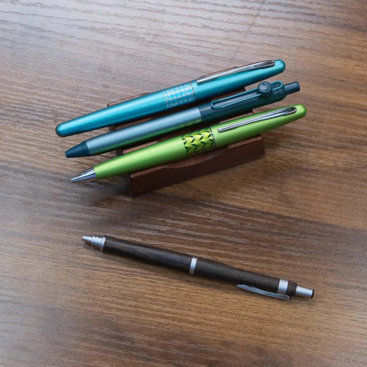 Pilot Metropolitan Rollerballs and Ballpoints