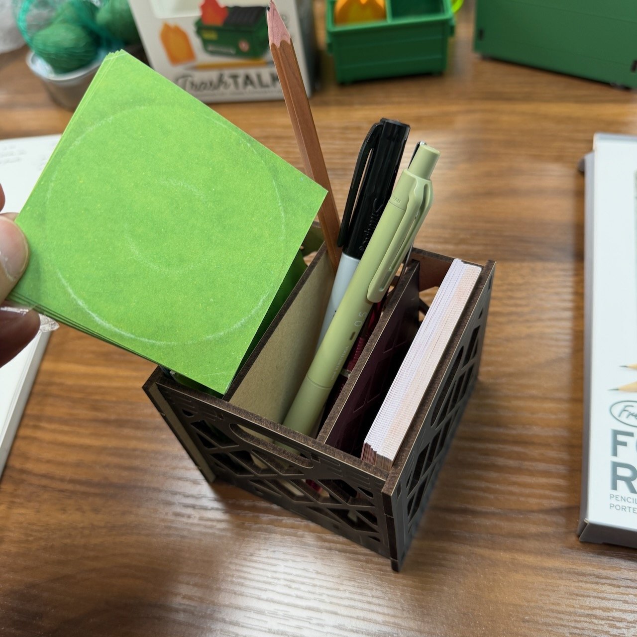 Fred & Friends For the Record Desk Caddy Note