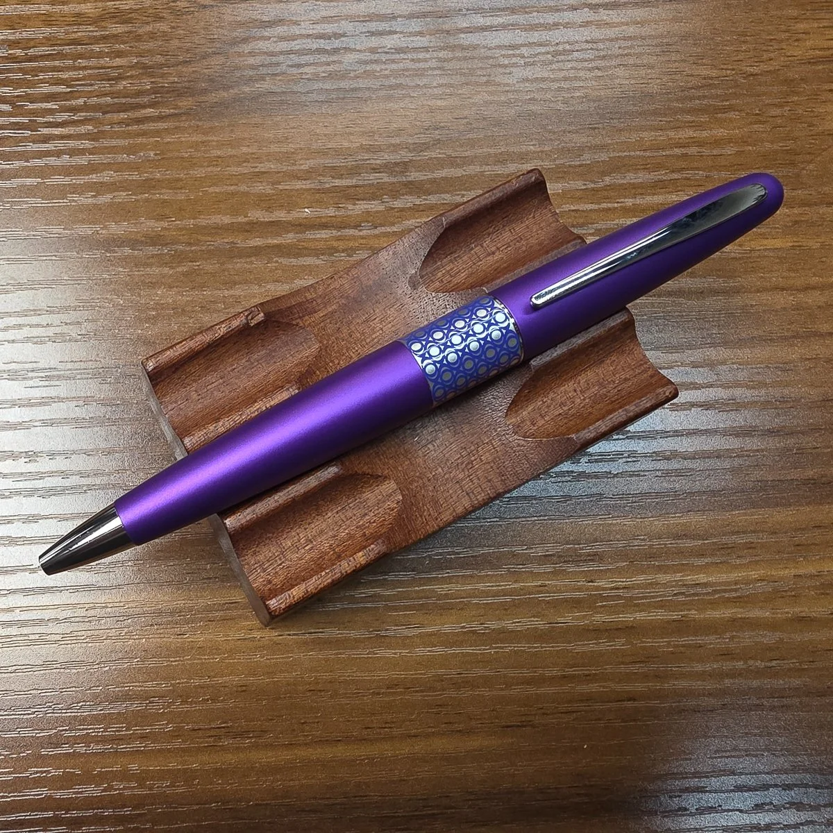 Pilot Metropolitan Ballpoint (Purple Retro Pop)