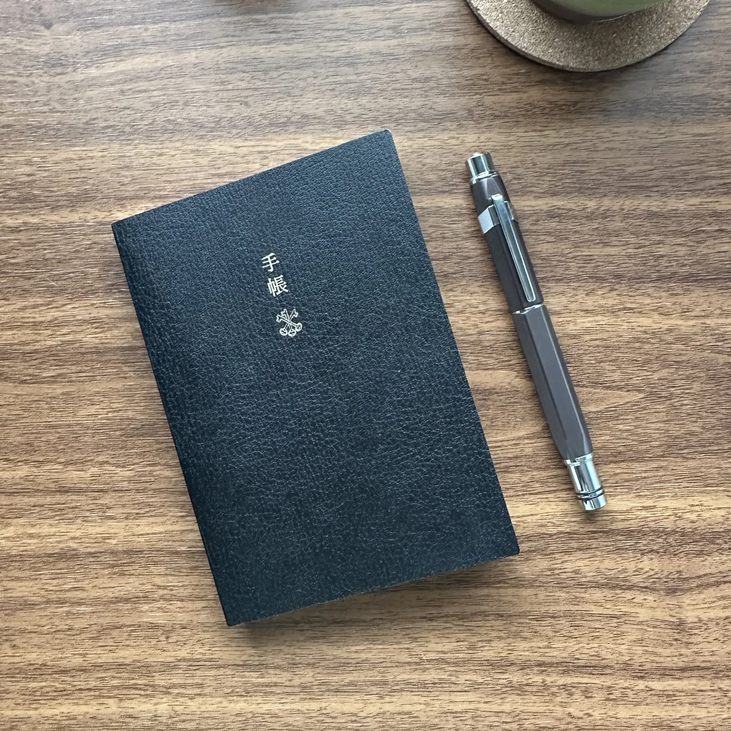 Back to Hobonichi: My Daily Journaling Setup for 2024 — The Gentleman ...