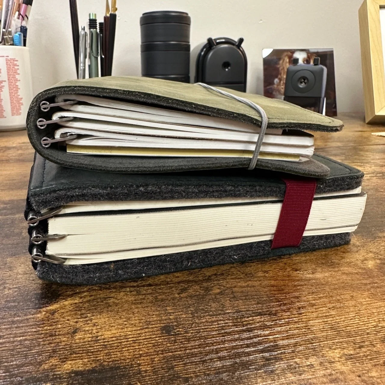 Roterfaden Taschenbegleiter TGS_25 (A5 Side Comparison)