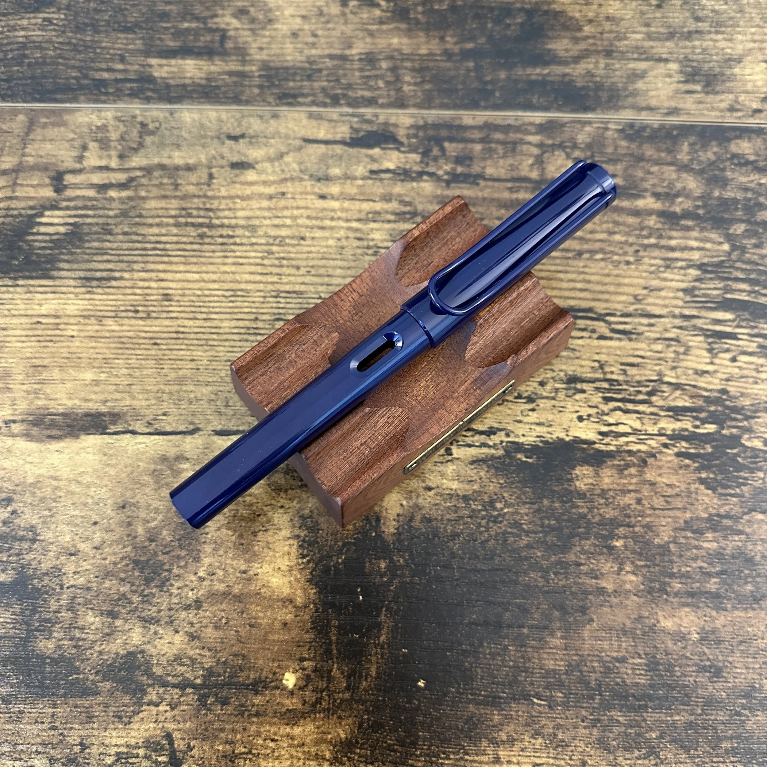 Lamy Safari Dark Dusk Fountain Pen