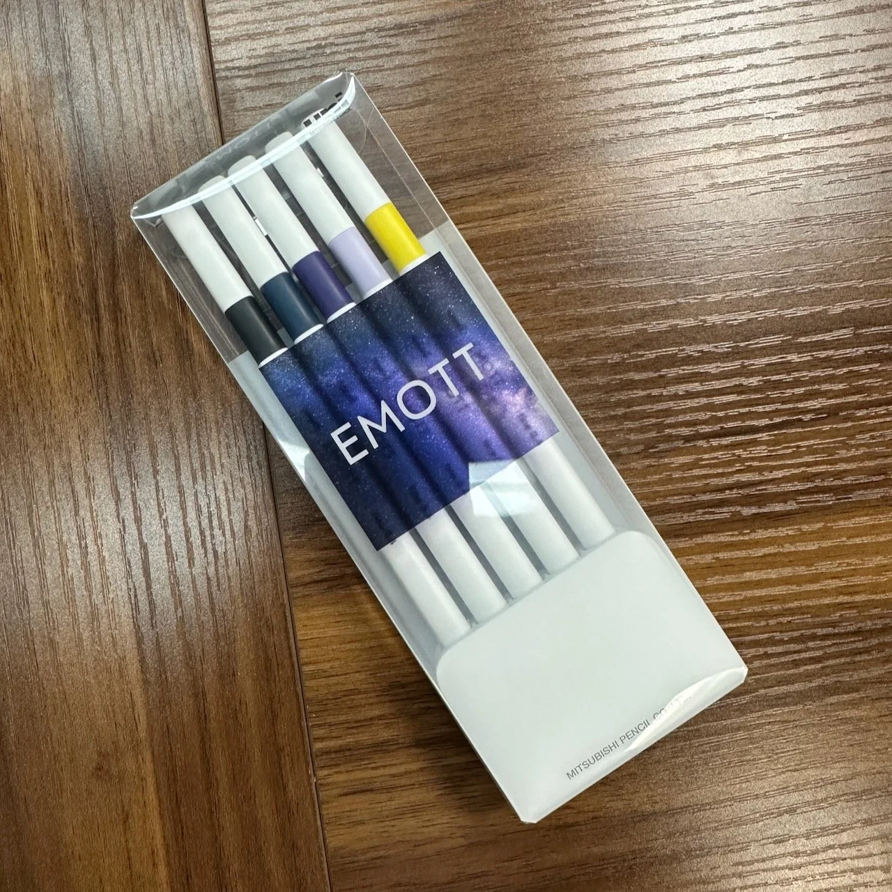 Uni EMOTT No. 11 Midnight Color