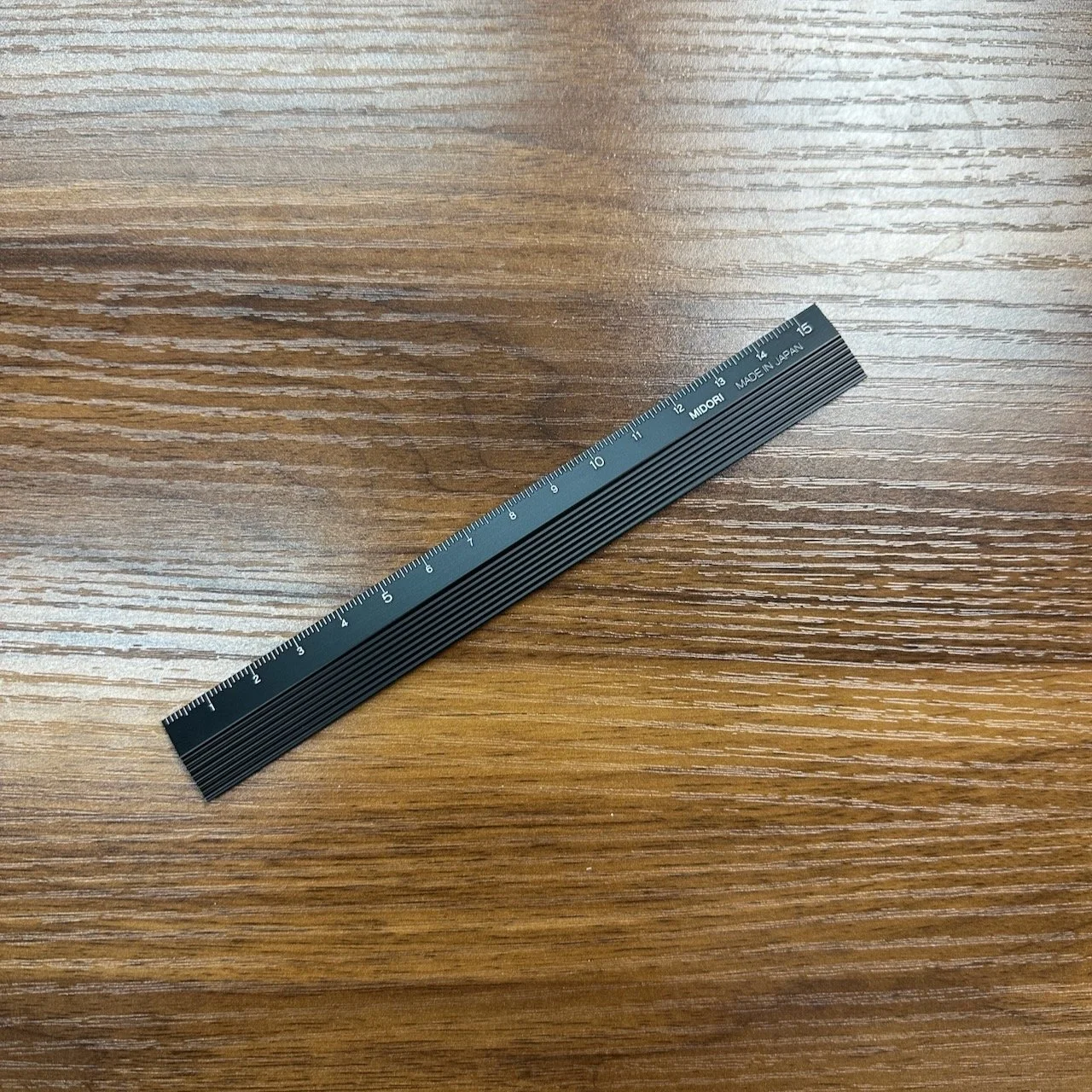 Midori Black Aluminum Ruler (2)