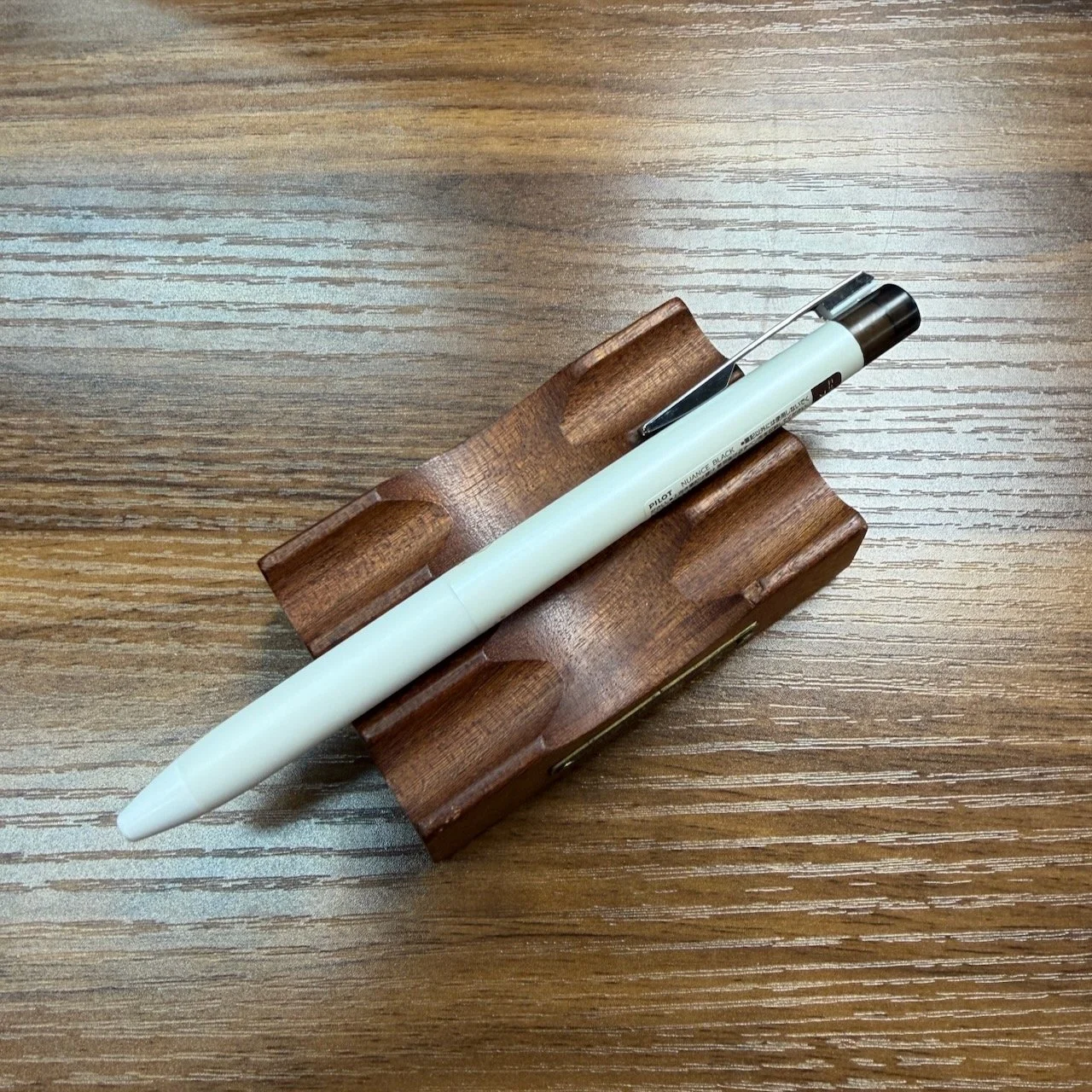 Pilot ILMILY Nuance Black Gel Pens Brown