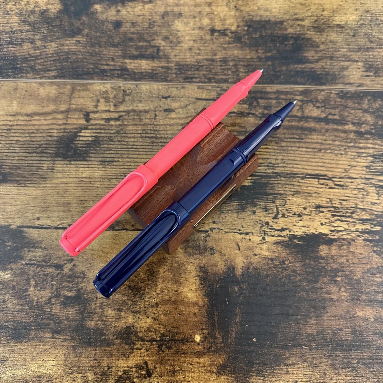 Lamy Safari 2025 Dark Dusk and Sunset Coral rollerballs uncapped