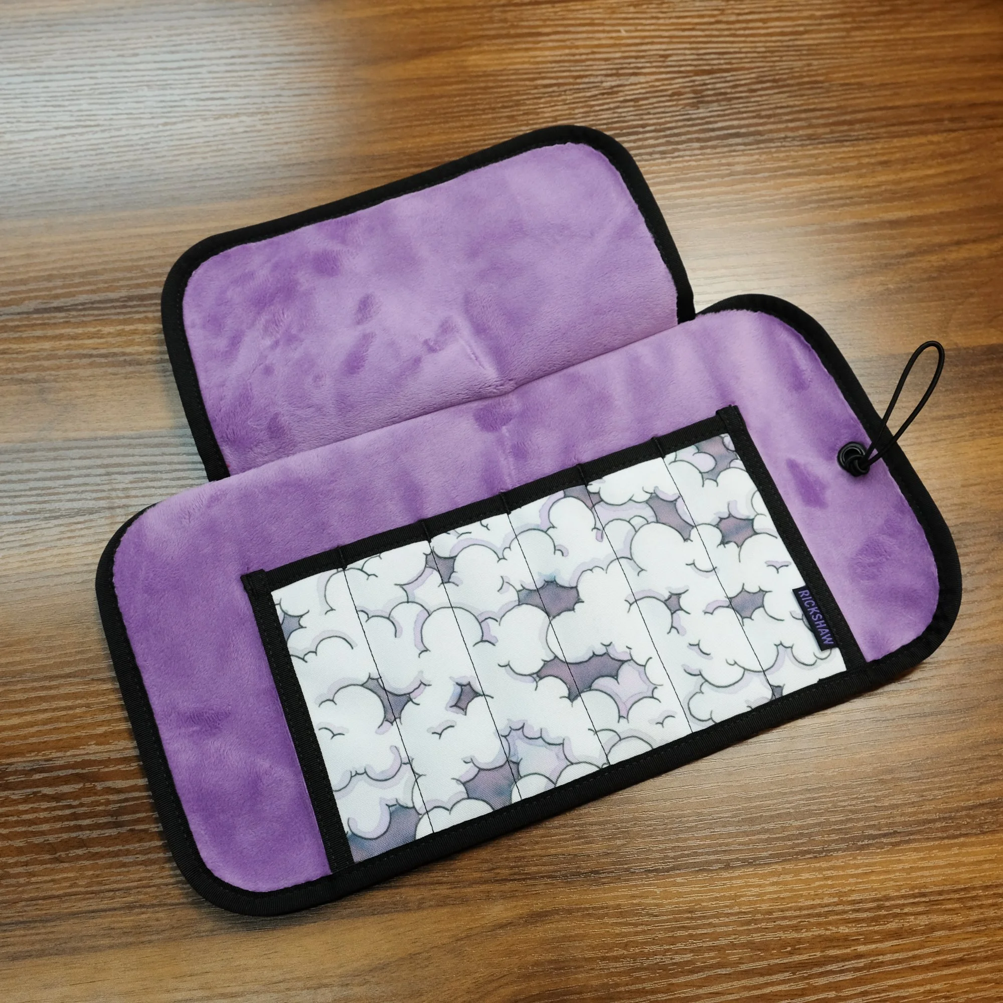 Rickshaw 6-Pen Deluxe Coozy Roll (Purple Clouds)