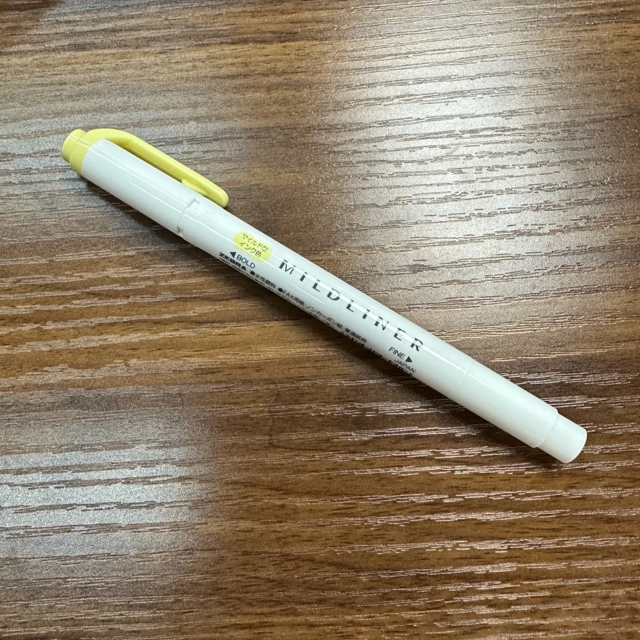 Zebra Mildliner Sherbet Yellow (MSY)