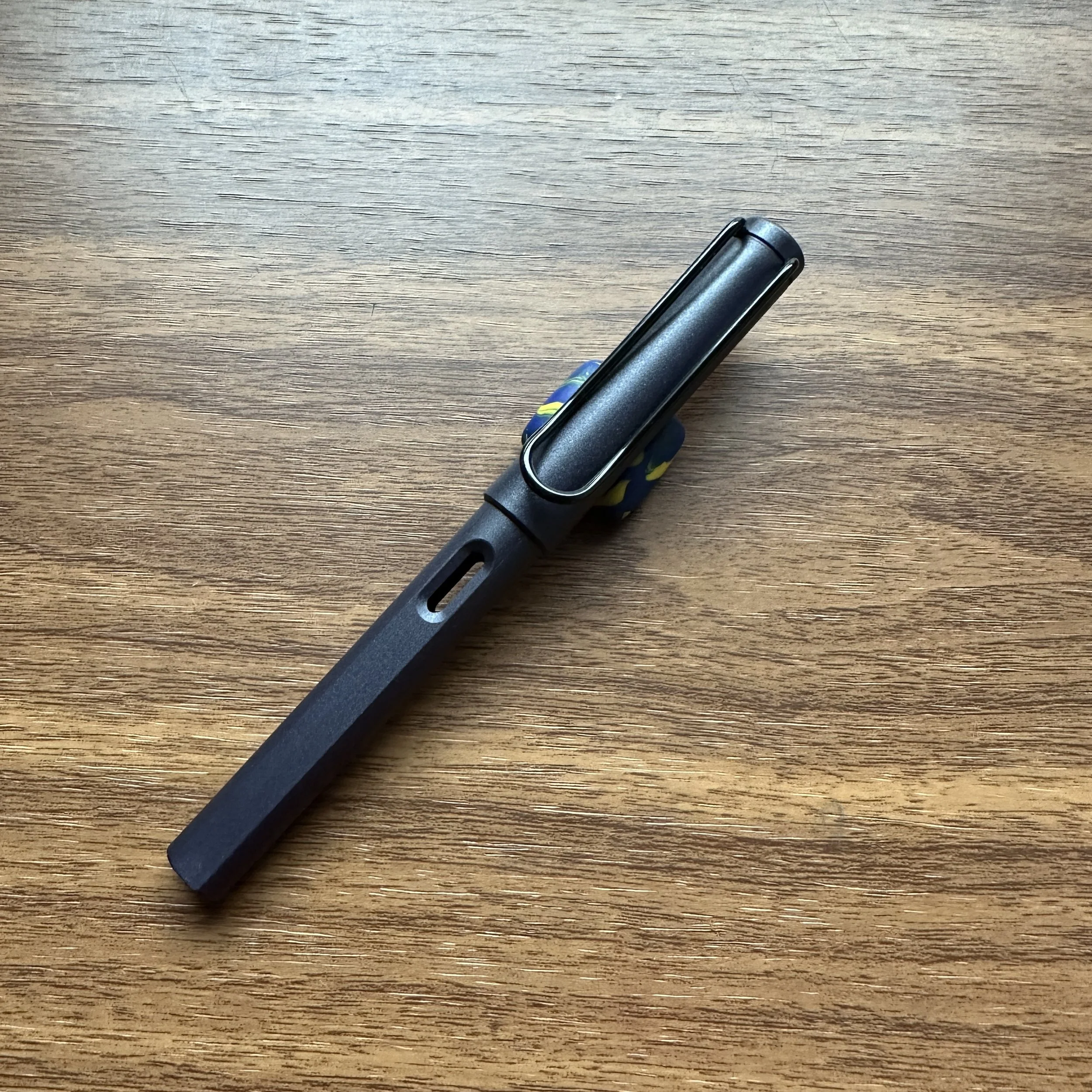 Lamy Safari Fountain Pen (Steel Black)