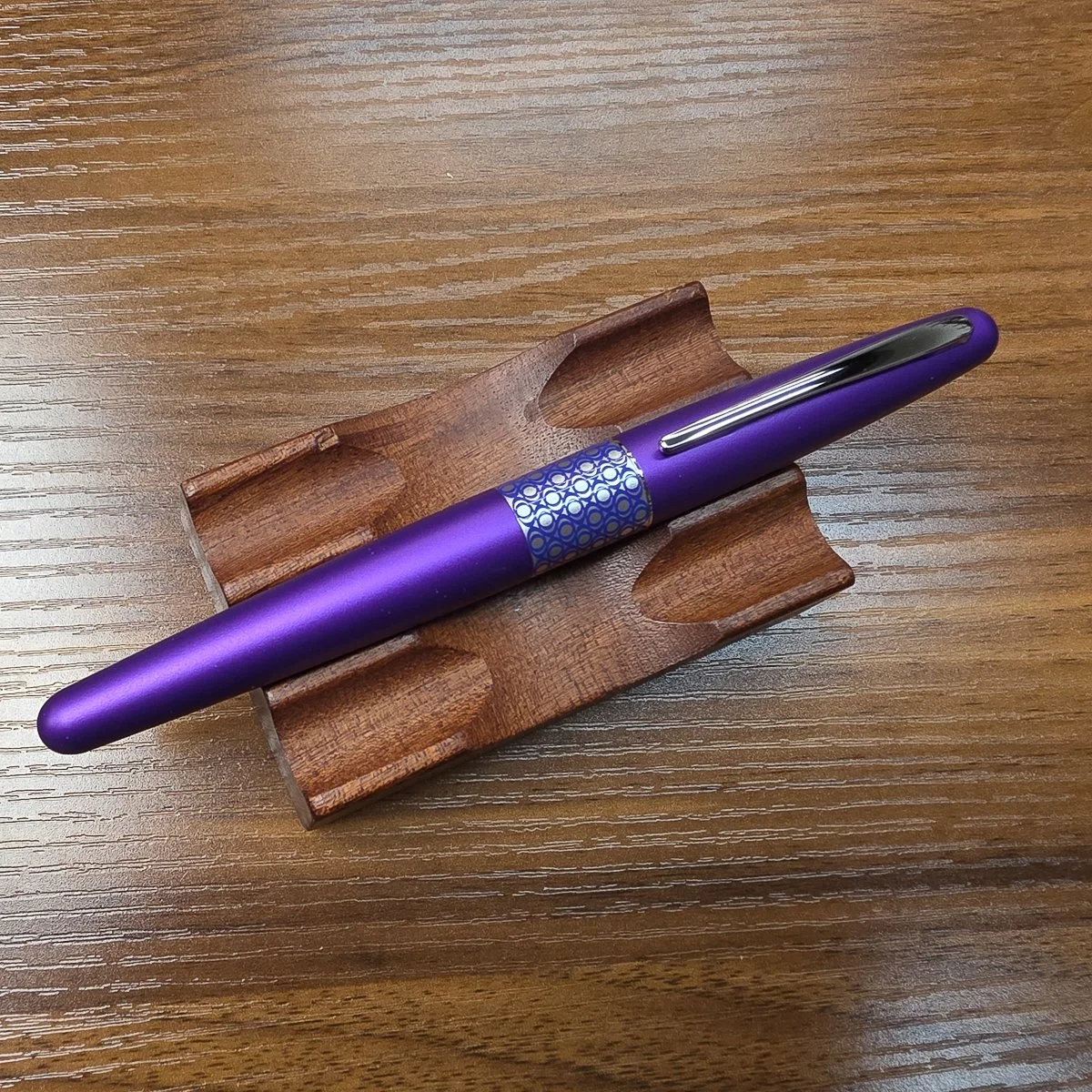 Pilot Metropolitan Rollerball (Purple Retro Pop)